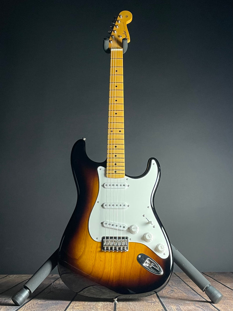 Fender Custom Shop Vintage Custom '55 Hardtail Strat, Time Capsule Package- Wide-Fade 2-Color Sunburst (7lbs 4oz) - Metronome Music Inc.