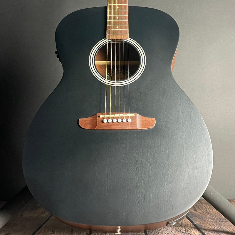 Fender Monterey Standard Acoustic, Walnut Fingerboard- Black Top - Metronome Music Inc.