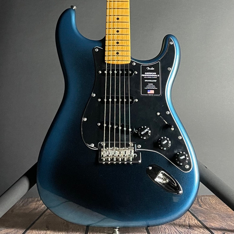 Fender American Professional II Stratocaster, Maple Fingerboard- Dark Night (MINT) - Metronome Music Inc.
