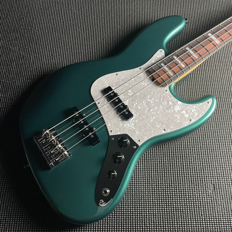 Fender Adam Clayton Jazz Bass, Rosewood- Sherwood Green Metallic (US23109798) - Metronome Music Inc.