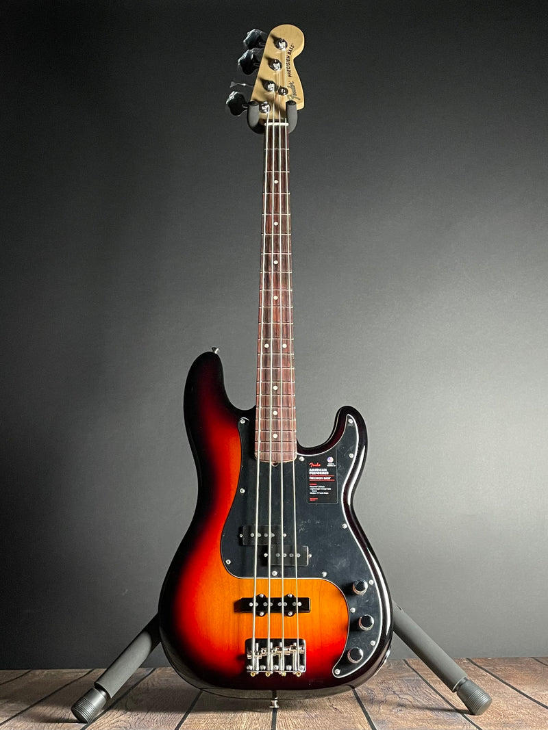 Fender American Performer Precision Bass, Rosewood- 3-Color Sunburst (US23092945) - Metronome Music Inc.