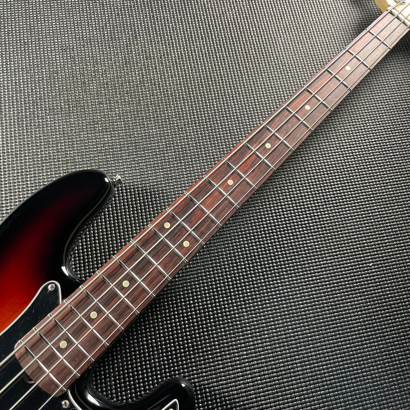 Fender American Performer Precision Bass, Rosewood- 3-Color Sunburst (US23092945)