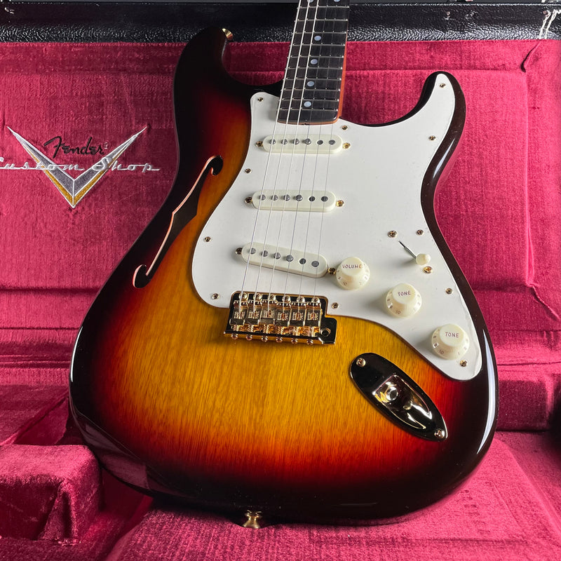 Fender Artisan Korina Stratocaster, Rosewood- Chocolate 3-Color Sunburst (7lbs 12oz) - Metronome Music Inc.