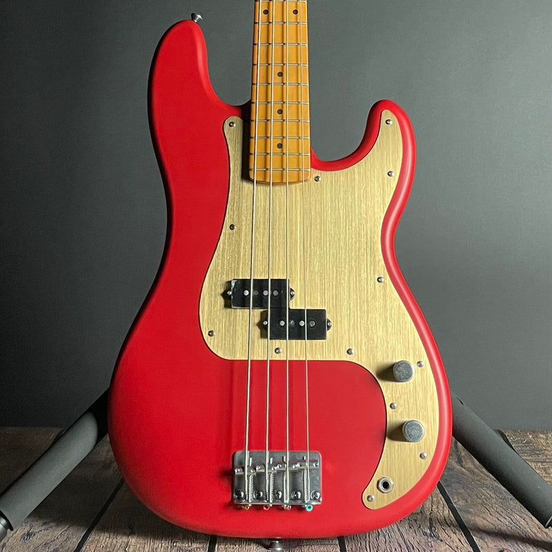 Squier 40th Anniversary Precision Bass, Vintage Edition, Maple Fingerboard- Satin, Dakota Red - Metronome Music Inc.