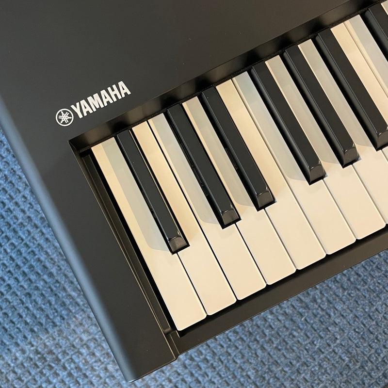 Yamaha CK88 88-Key Stage Keyboard/Piano - Metronome Music Inc.