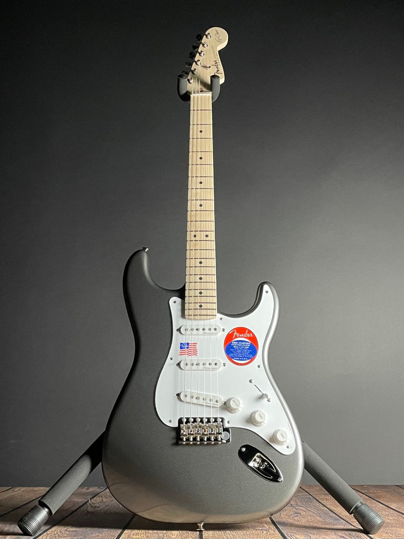 Fender Eric Clapton Stratocaster, Maple Fingerboard- Pewter (US23120307)
