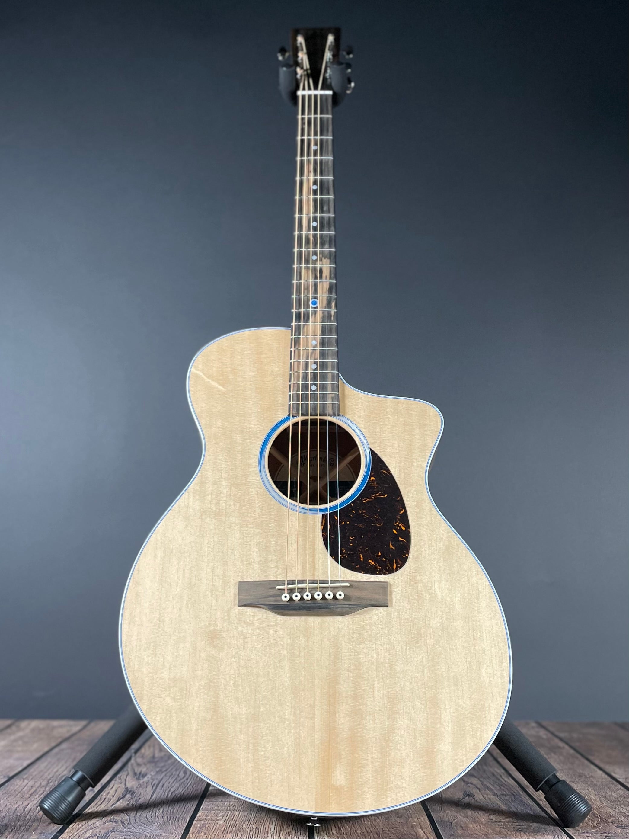 Martin Road Series SC-13E w/ Soft Shell Bag - Natural