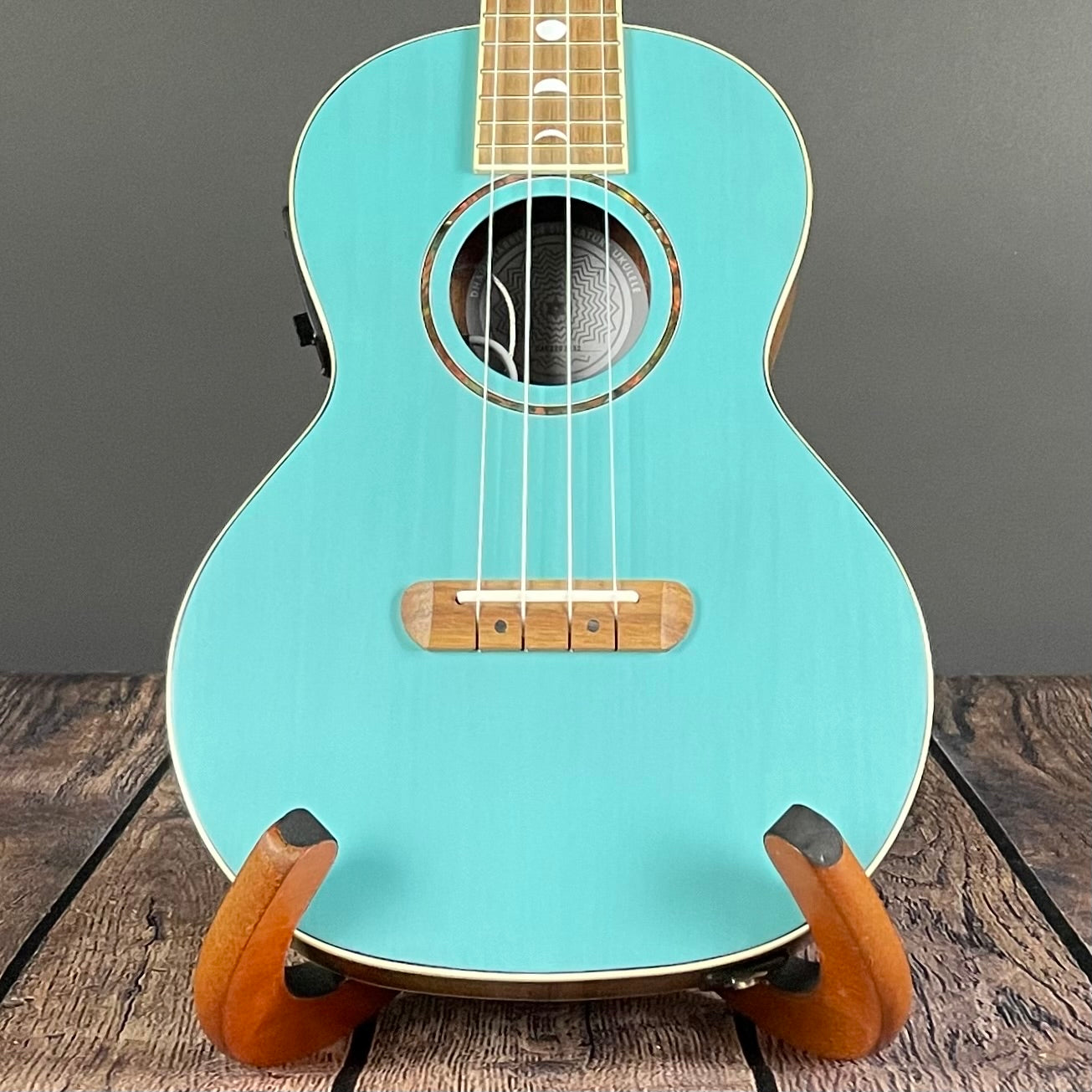 Fender Dani Harrison Tenor Ukulele- Turquoise - Metronome Music Inc.