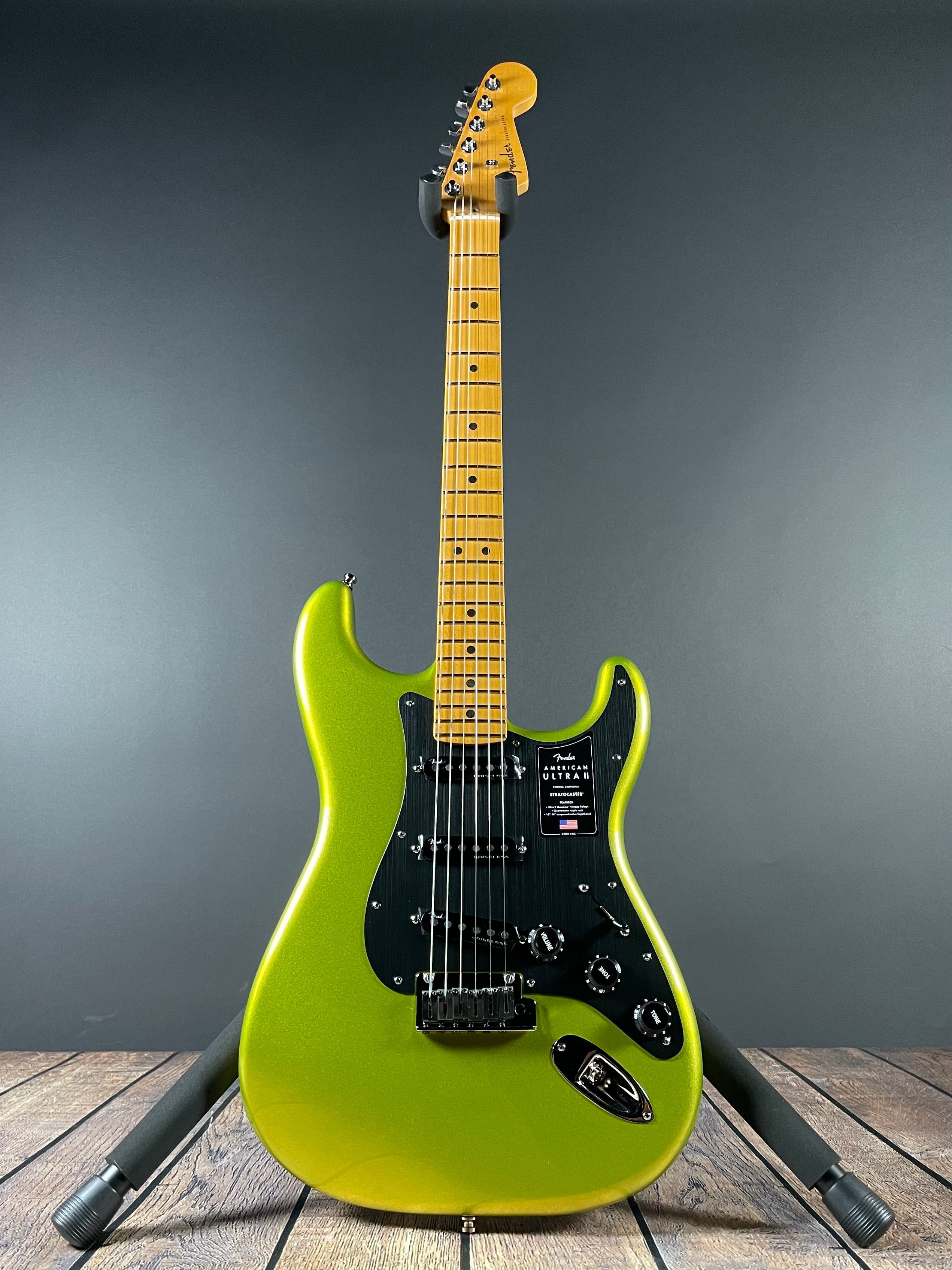 Fender American Ultra II Stratocaster, Maple - Solar Flare