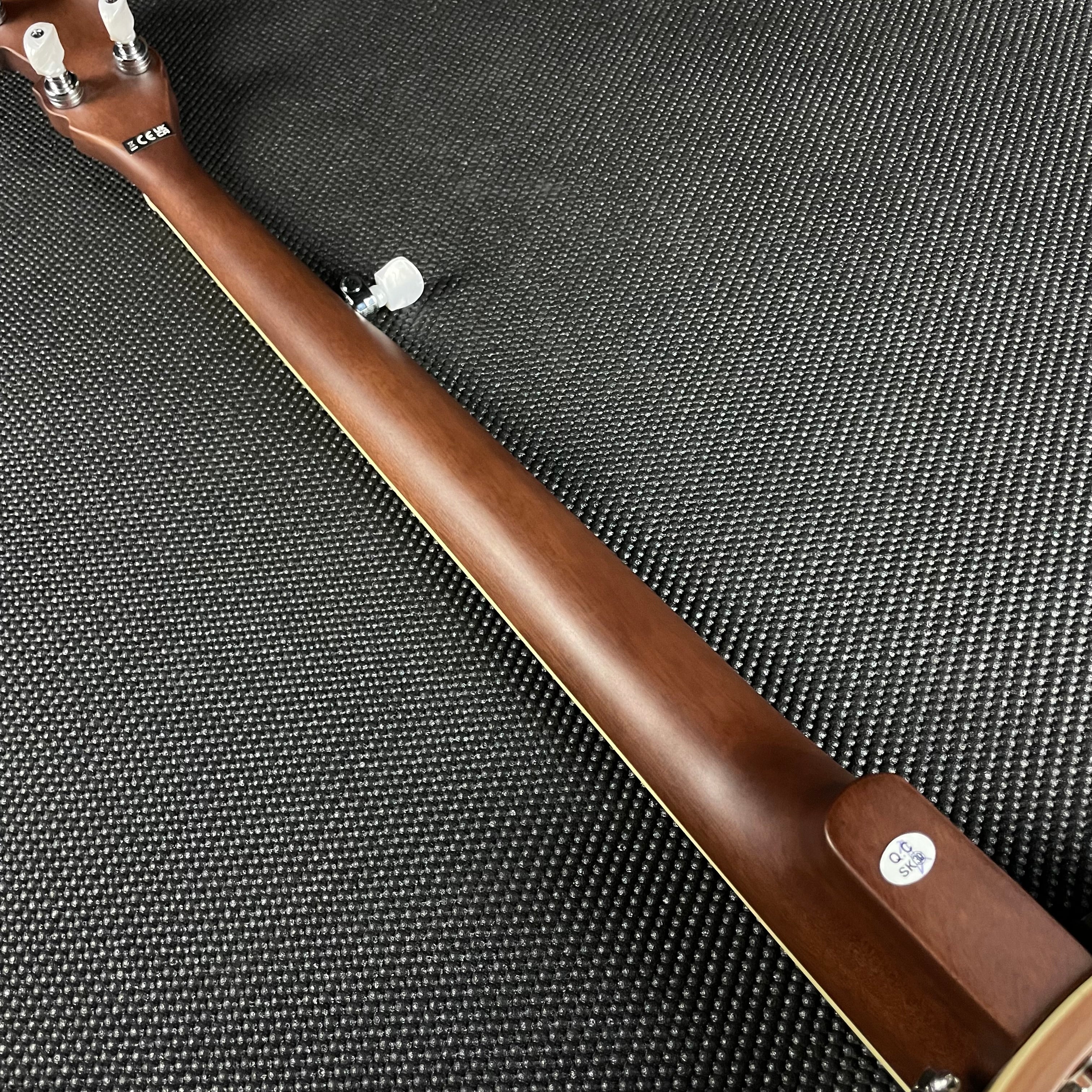 Fender PB-180E Banjo, Walnut Fingerboard- Natural - Metronome Music Inc.