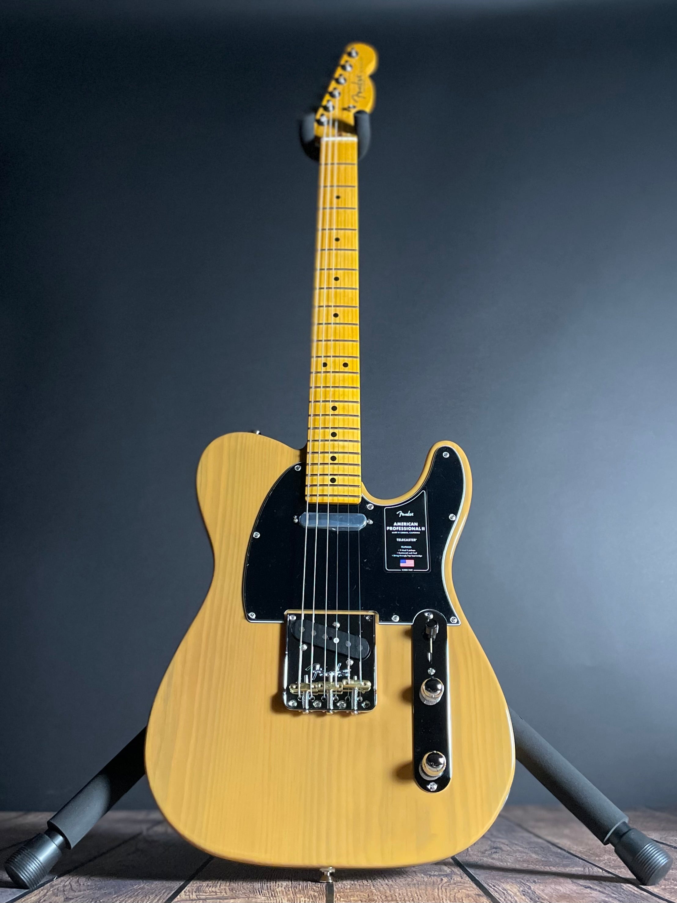 Fender American Professional II Telecaster, Maple- Butterscotch Blonde (7lbs 0oz)