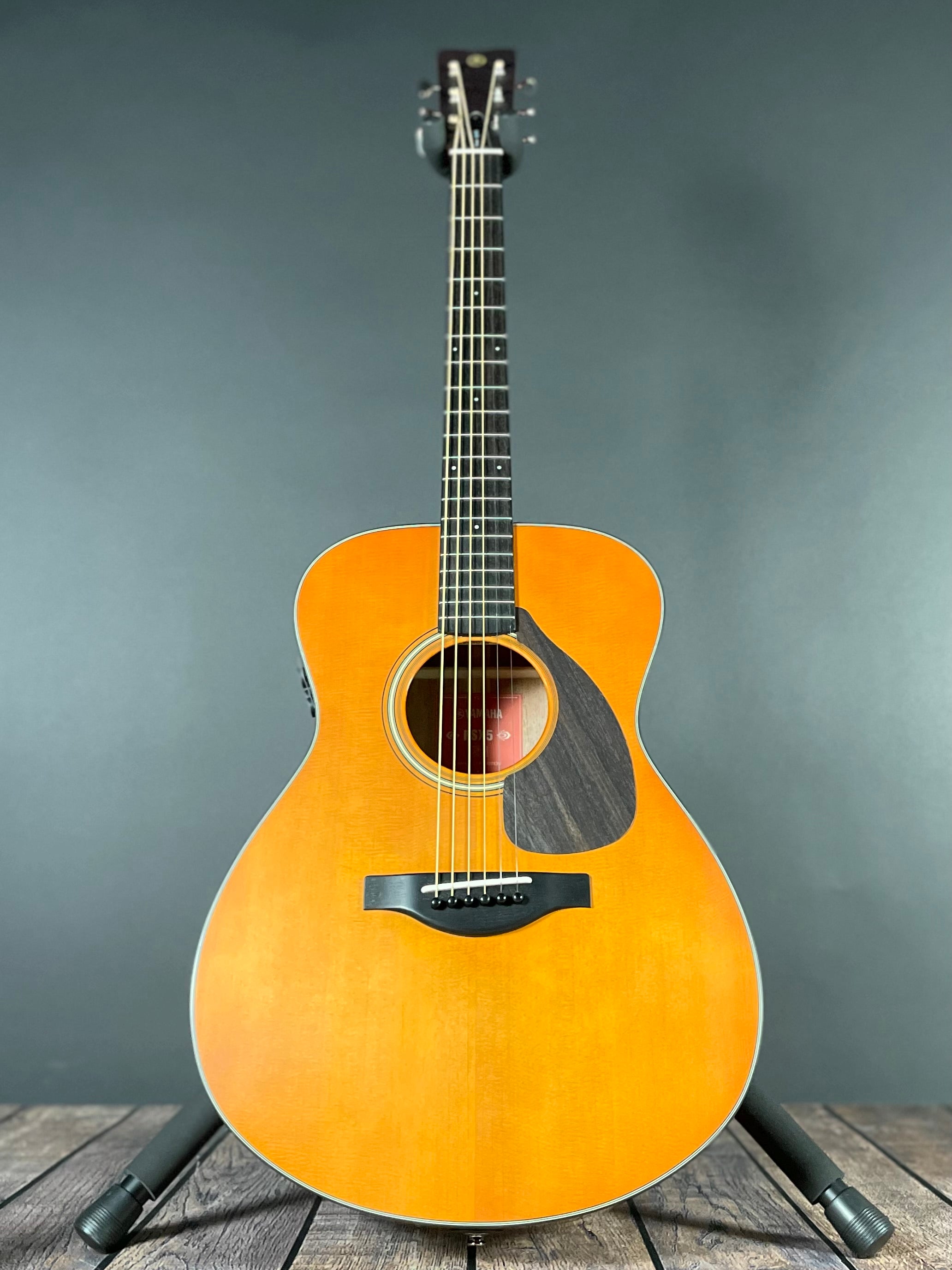 Yamaha FSX5 Red Label Concert Acoustic - Satin Natural