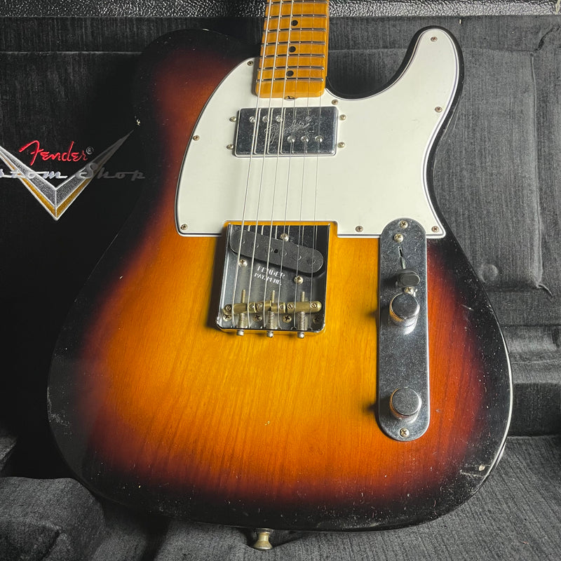 Fender Custom Shop Postmodern Telecaster, Journeyman- Wide Fade 2-Color Sunburst (7lbs 6oz) - Metronome Music Inc.