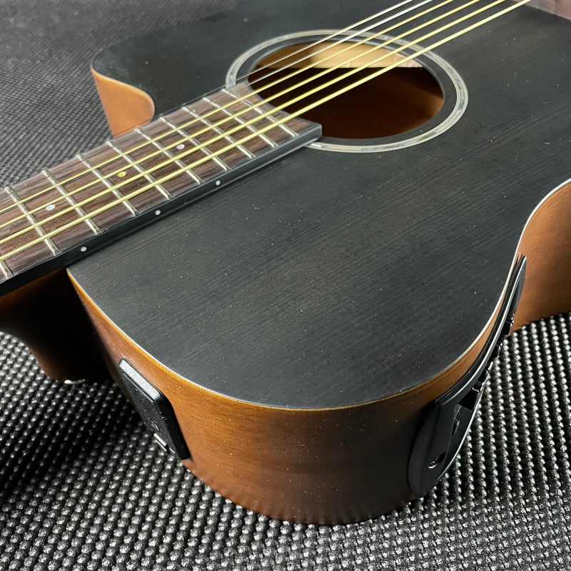 Yamaha APX600M Thinline Acoustic- Smoky Black