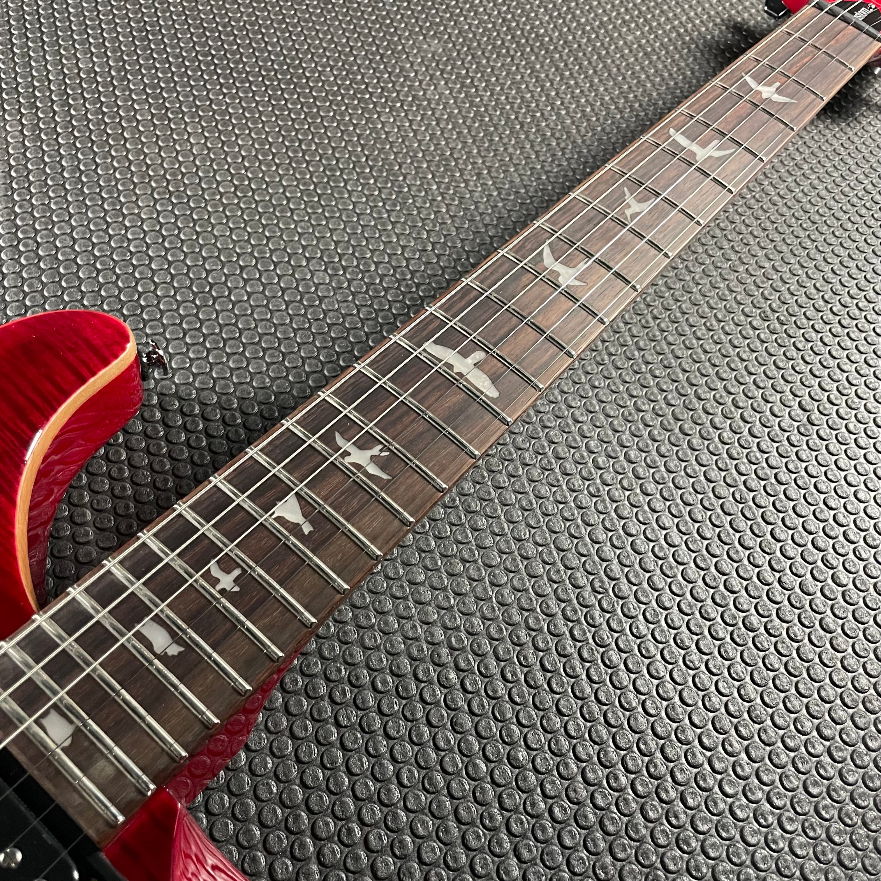 Paul Reed Smith, PRS SE Custom 24- Ruby (7lbs 14oz)