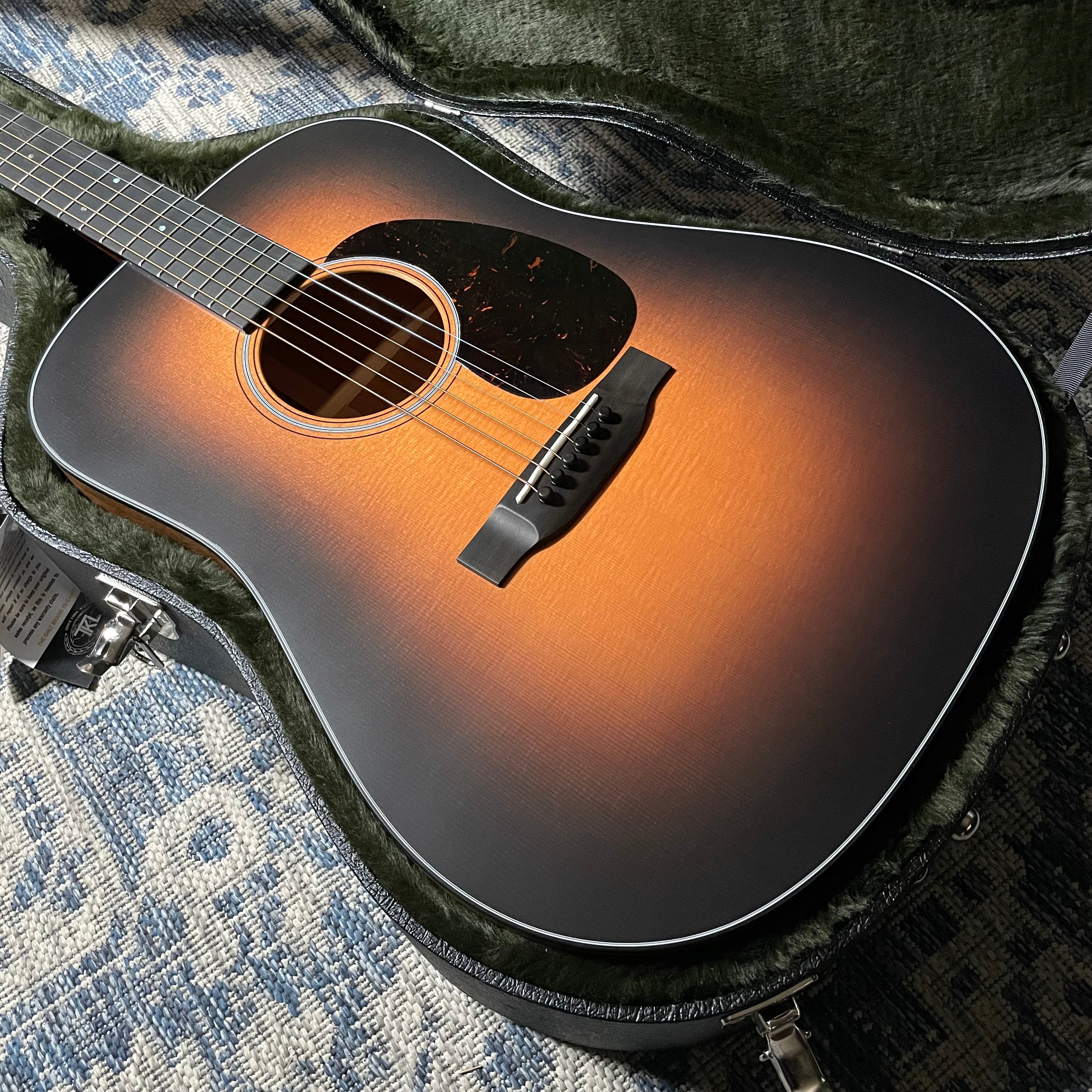 Martin Standard Series D-18 Satin w/LR Baggs Anthem, 1935 Sunburst (B-Stock)