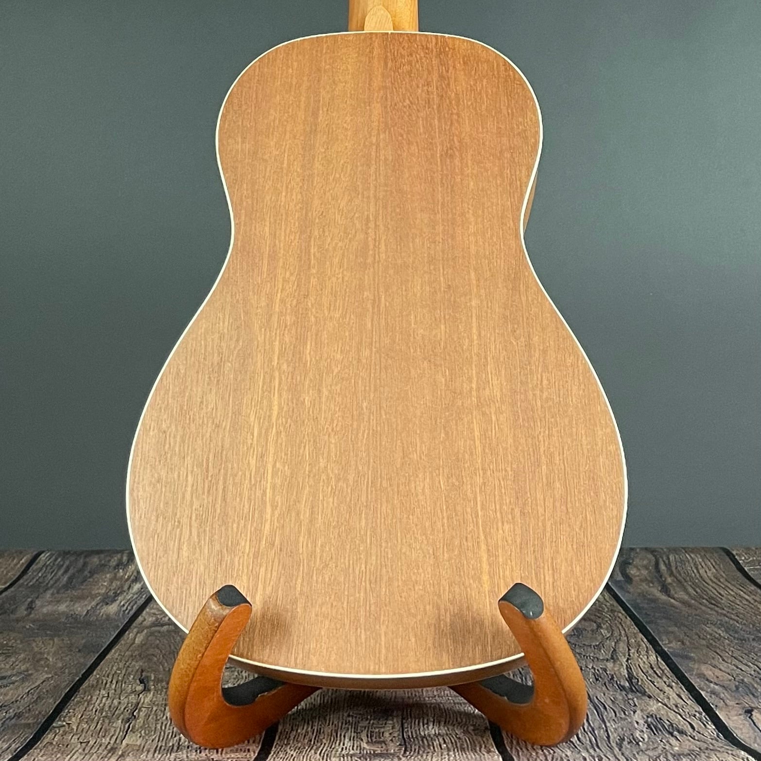 Penguin PGUKMB Mahogany Baritone - Metronome Music Inc.