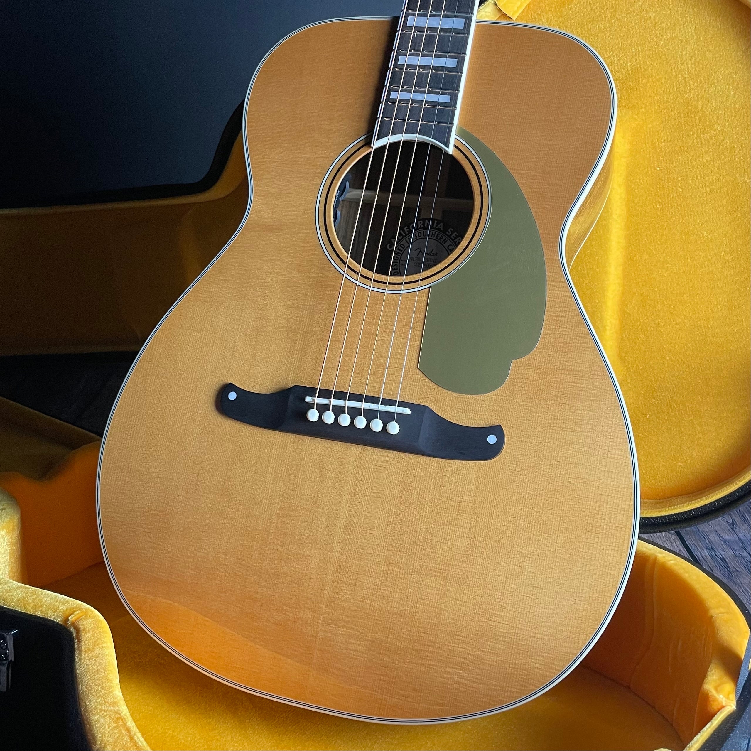 Fender Malibu Vintage Acoustic w/OHSC, Ovangkol Fingerboard- Aged Natural - Metronome Music Inc.