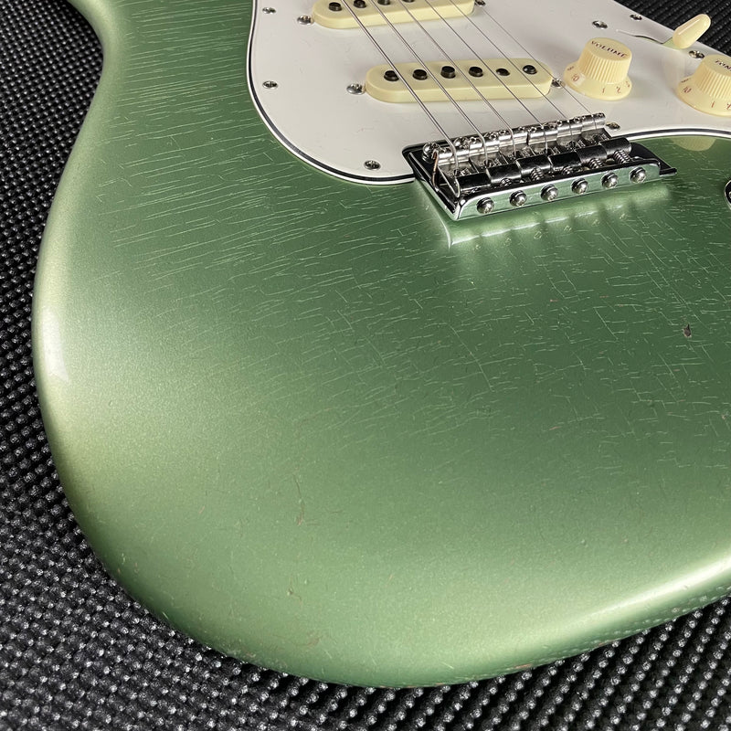 Fender Custom Shop Postmodern Stratocaster, Journeyman- Faded Aged Sage Green Metallic (7lbs 14oz) - Metronome Music Inc.