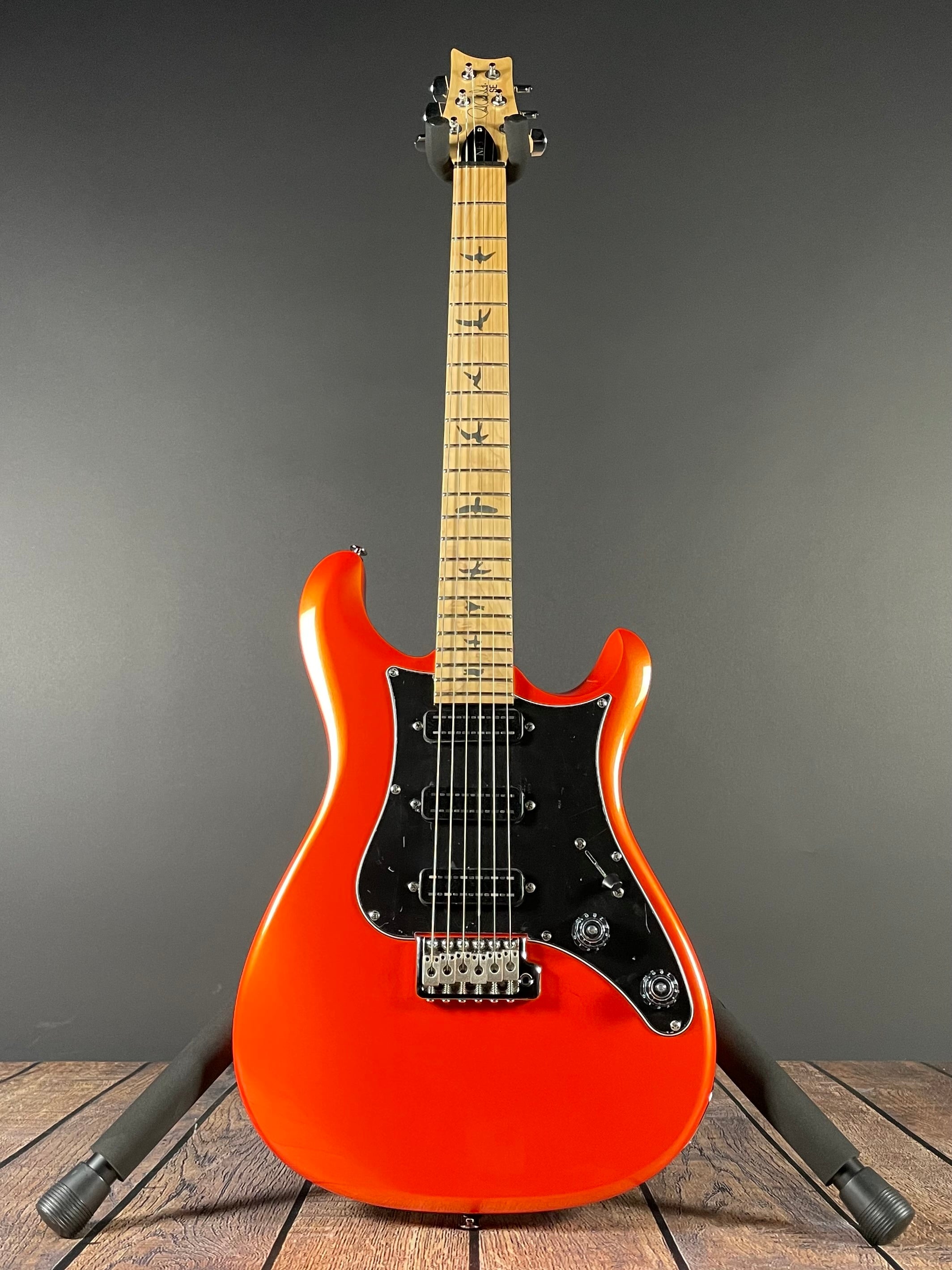 Paul Reed Smith, PRS SE NF3 - Metallic Orange, Maple Fretboard (CTIG095646)