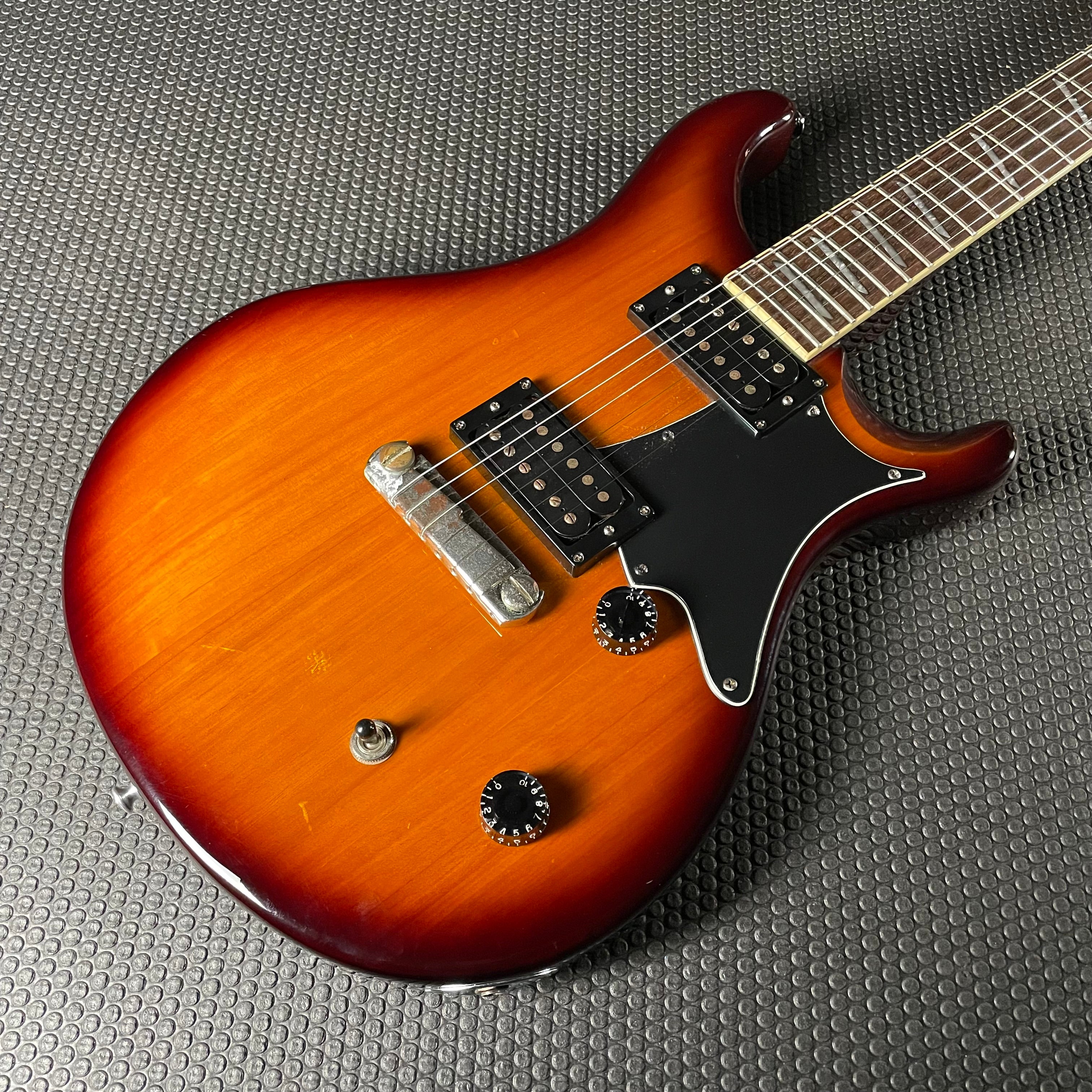 Paul Reed Smith, PRS SE Santana - Tobacco Sunburst (2004)