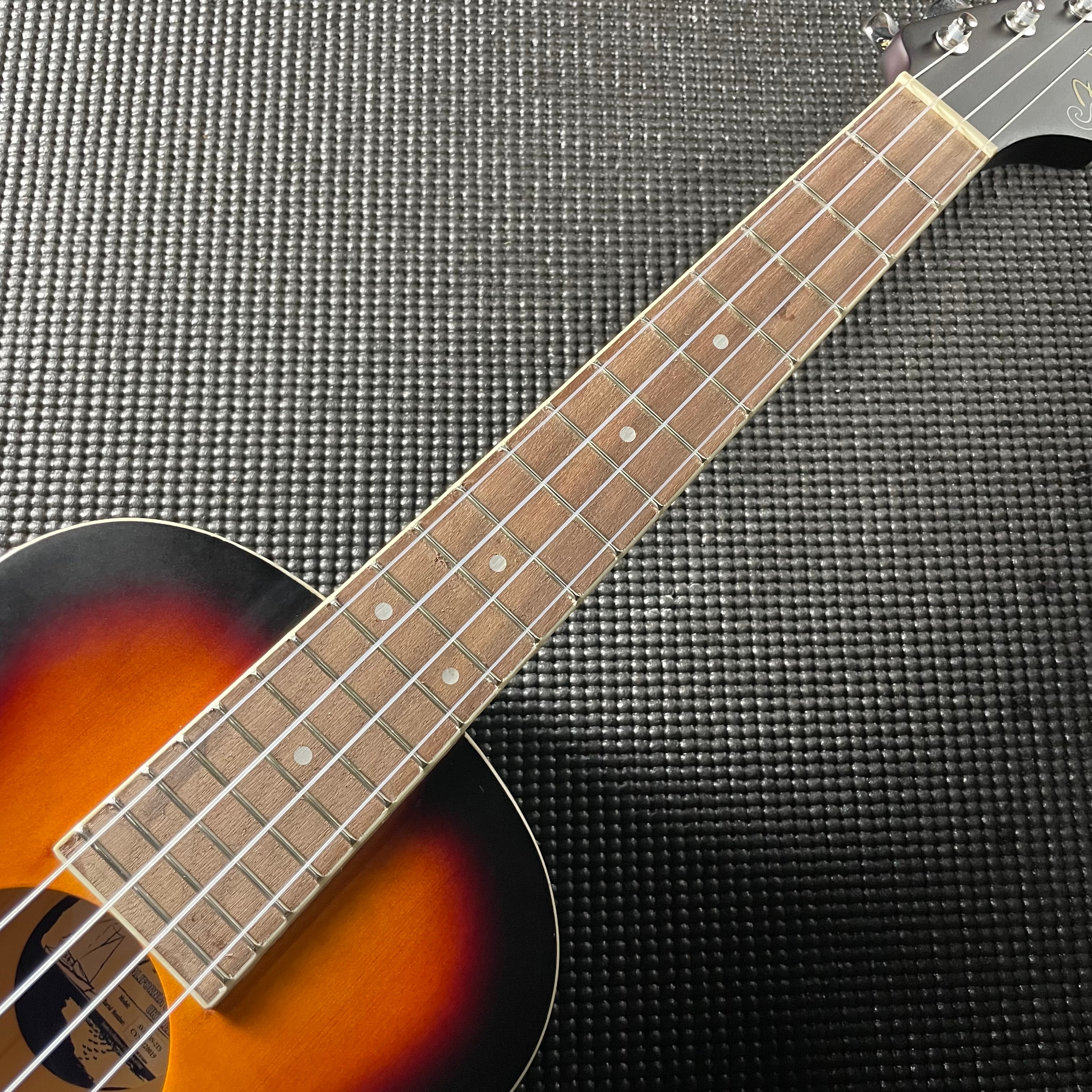 Fender Avalon Tenor Ukulele, Walnut Fingerboard- 2-Color Sunburst - Metronome Music Inc.