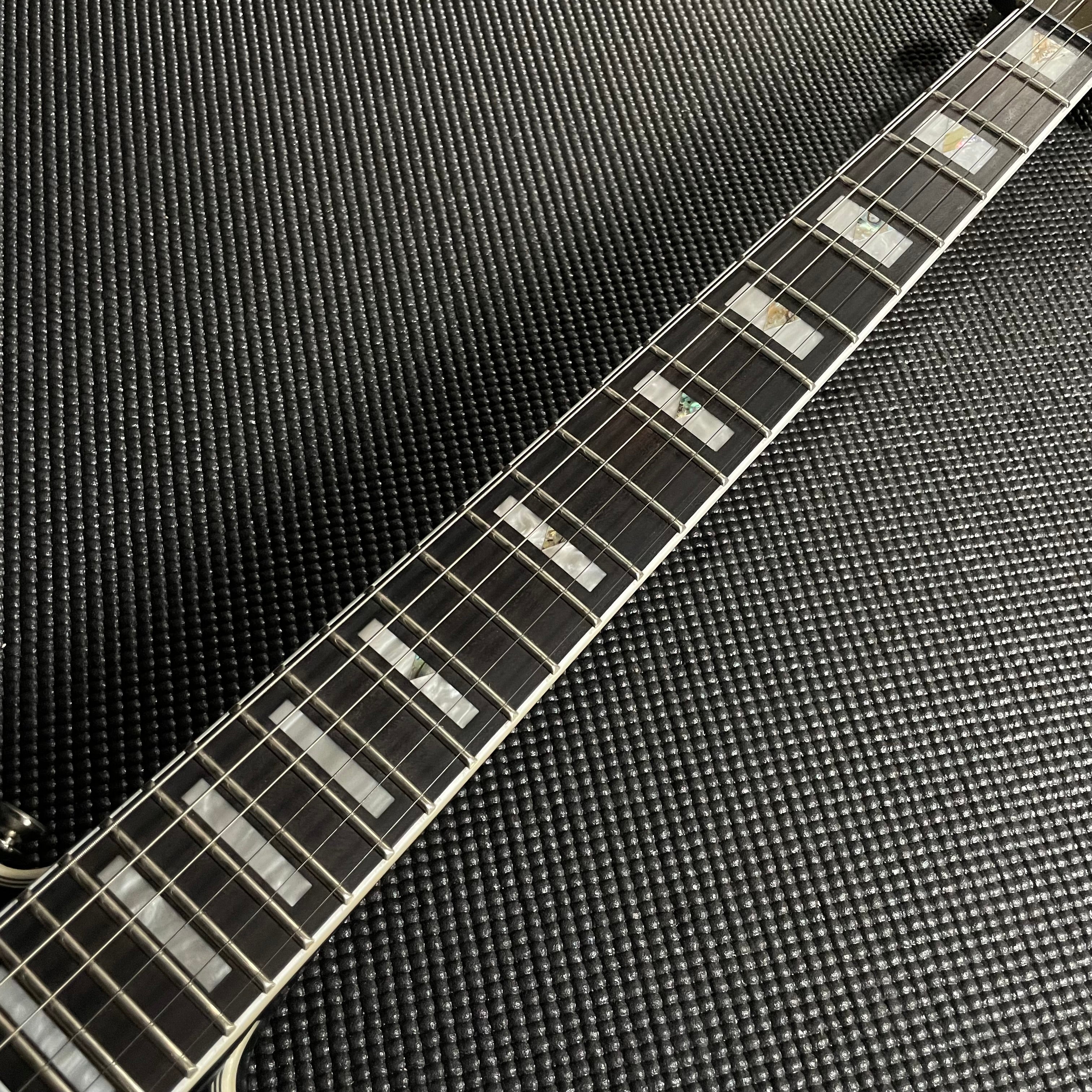 Epiphone Flying V Prophecy - Black Aged Satin