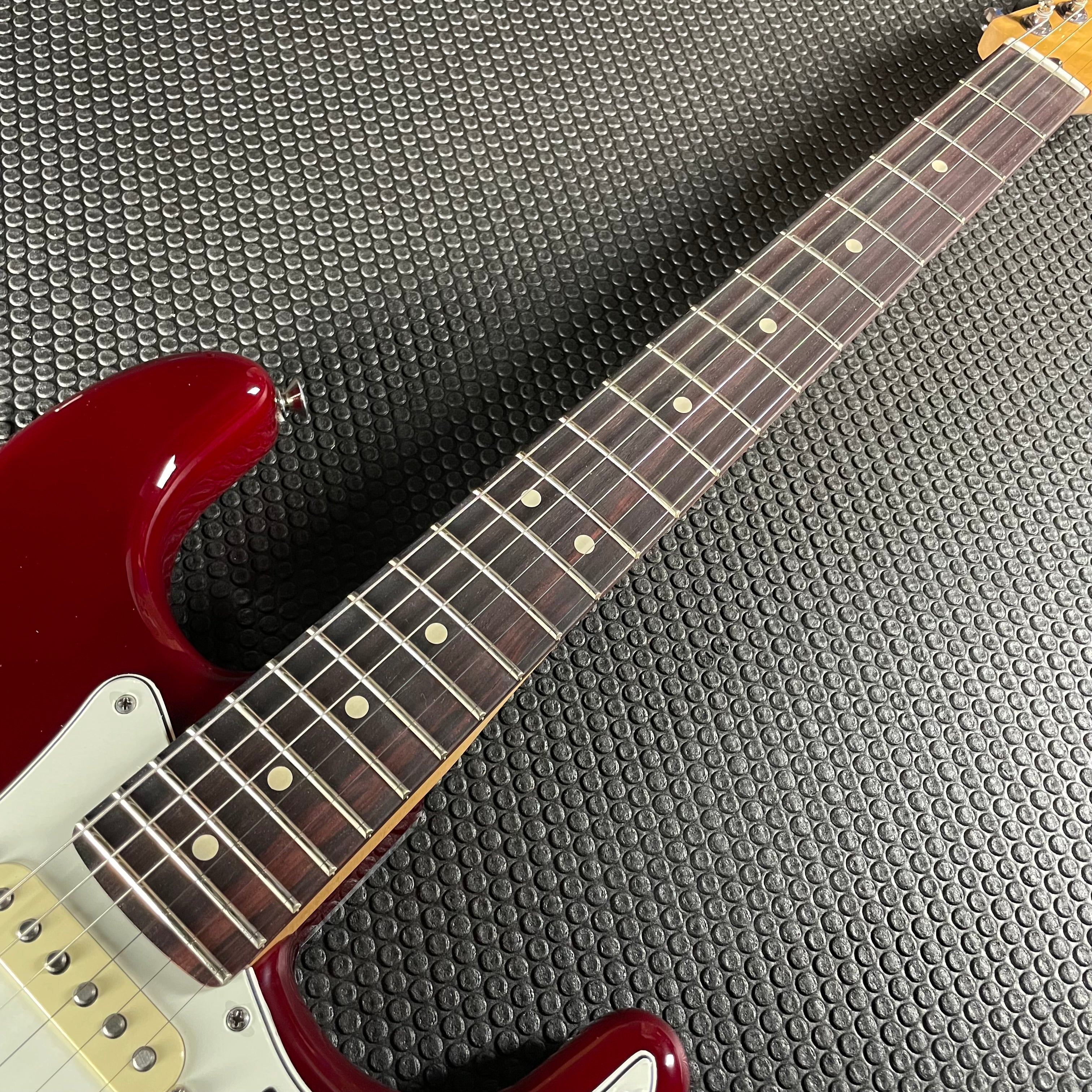 Fender Player II Stratocaster, Rosewood- Transparent Cherry Burst (6lbs 6oz)