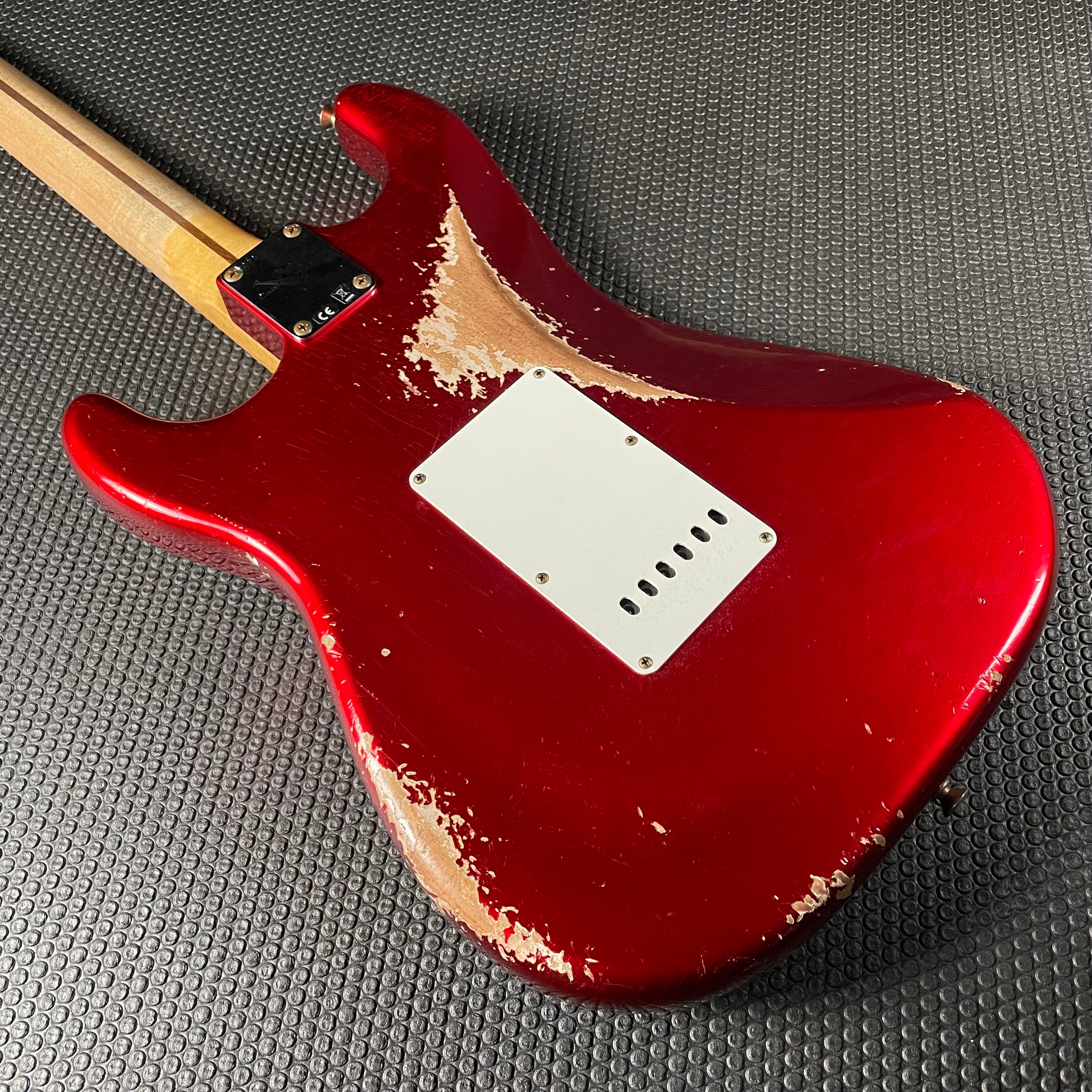 Fender Custom Shop 1958 Stratocaster, Heavy Relic-Faded Aged Candy Apple Red (7lbs 4oz)