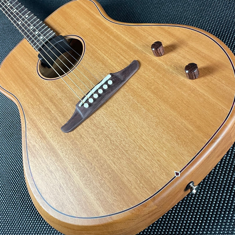 Fender Highway Series Dreadnought, Rosewood Fingerboard- All-Mahogany (Sold) - Metronome Music Inc.