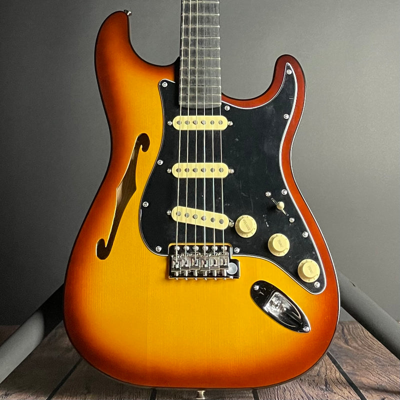 Fender Limited Edition Suona Stratocaster, Thinline, Ebony Fingerboard- Violin Burst (US23064804) - Metronome Music Inc.