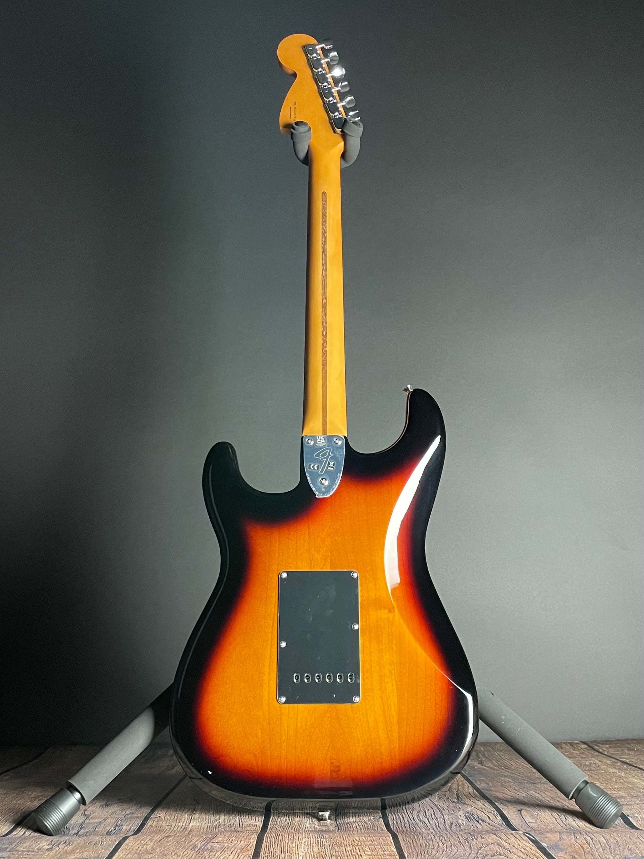 Fender Vintera II '70s Stratocaster, Maple Fingerboard- 3-Color Sunburst (MX23078543) - Metronome Music Inc.