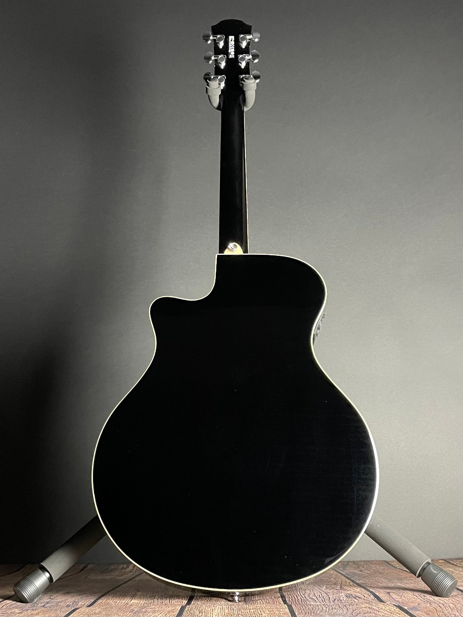 Yamaha APX600 Thinline Acoustic- Black - Metronome Music Inc.