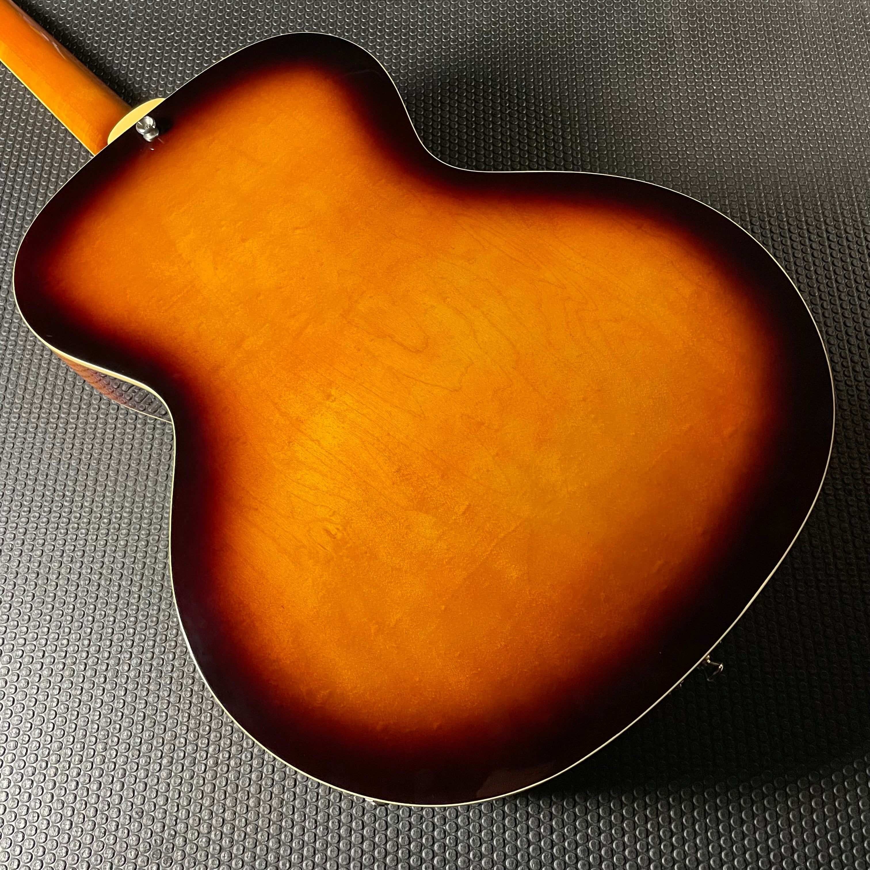 Alvarez Artist Series AD65E w/Bag - Sunburst (2010s)