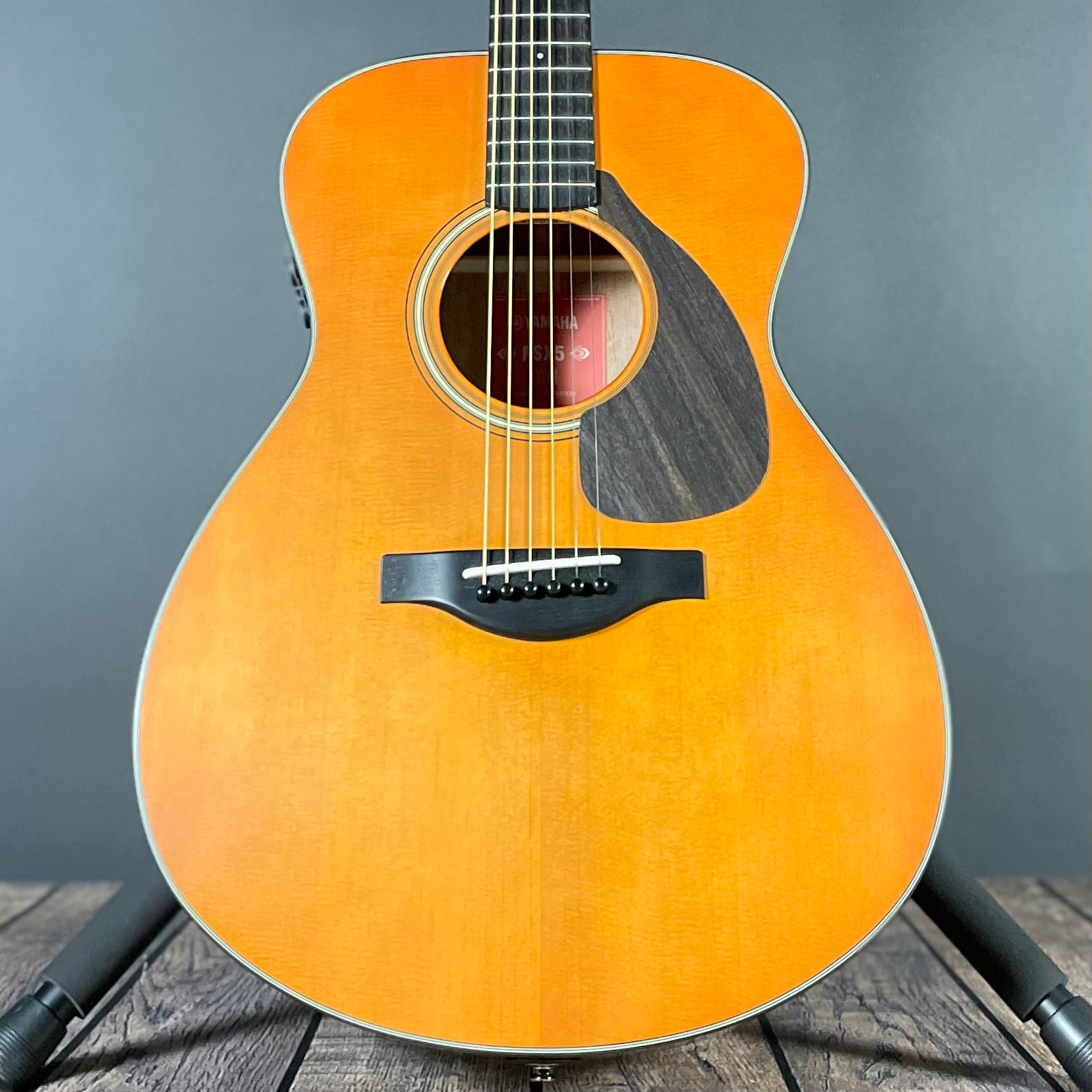 Yamaha FSX5 Red Label Concert Acoustic - Satin Natural