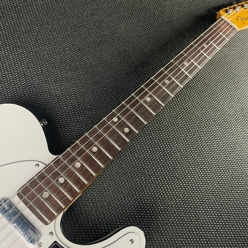 Fender American Ultra Telecaster, Rosewood Fingerboard- Arctic Pearl (US23065646)