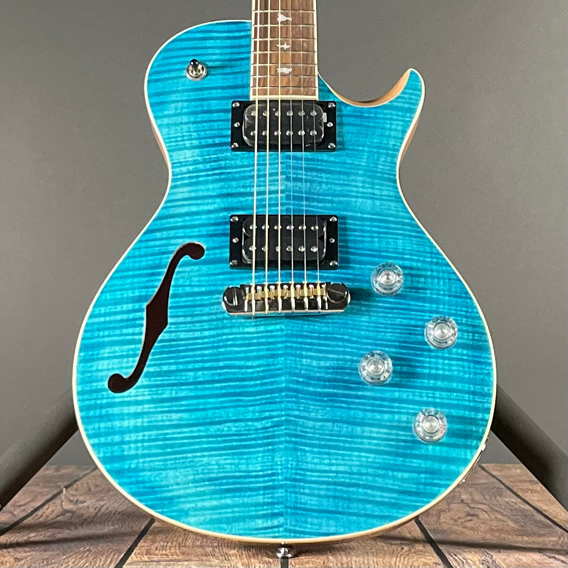 Paul Rees Smith, PRS SE Zach Myers Signature- Myers Blue (7lbs 2oz)