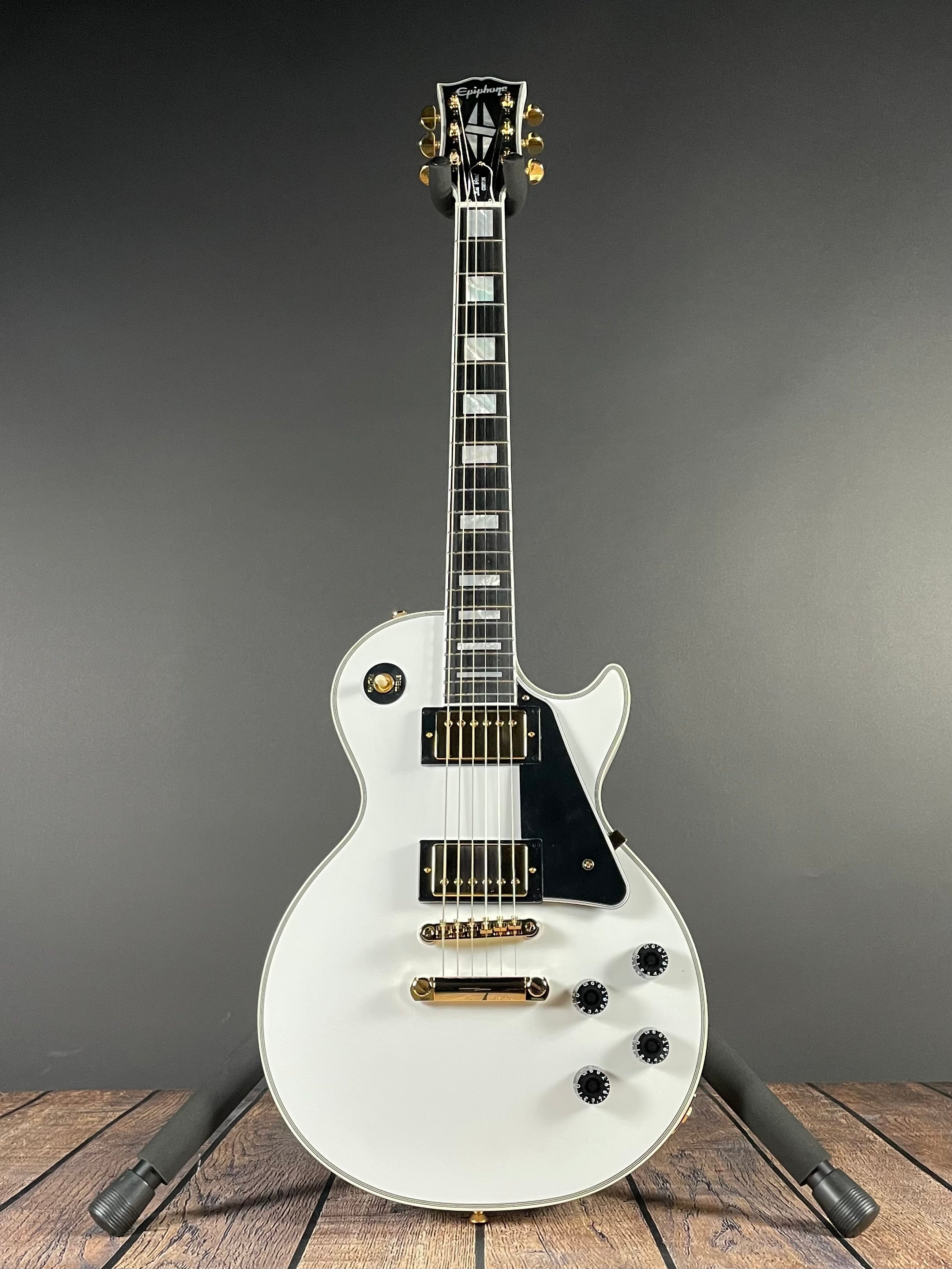 Epiphone Les Paul Custom w/OHSC - Alpine White