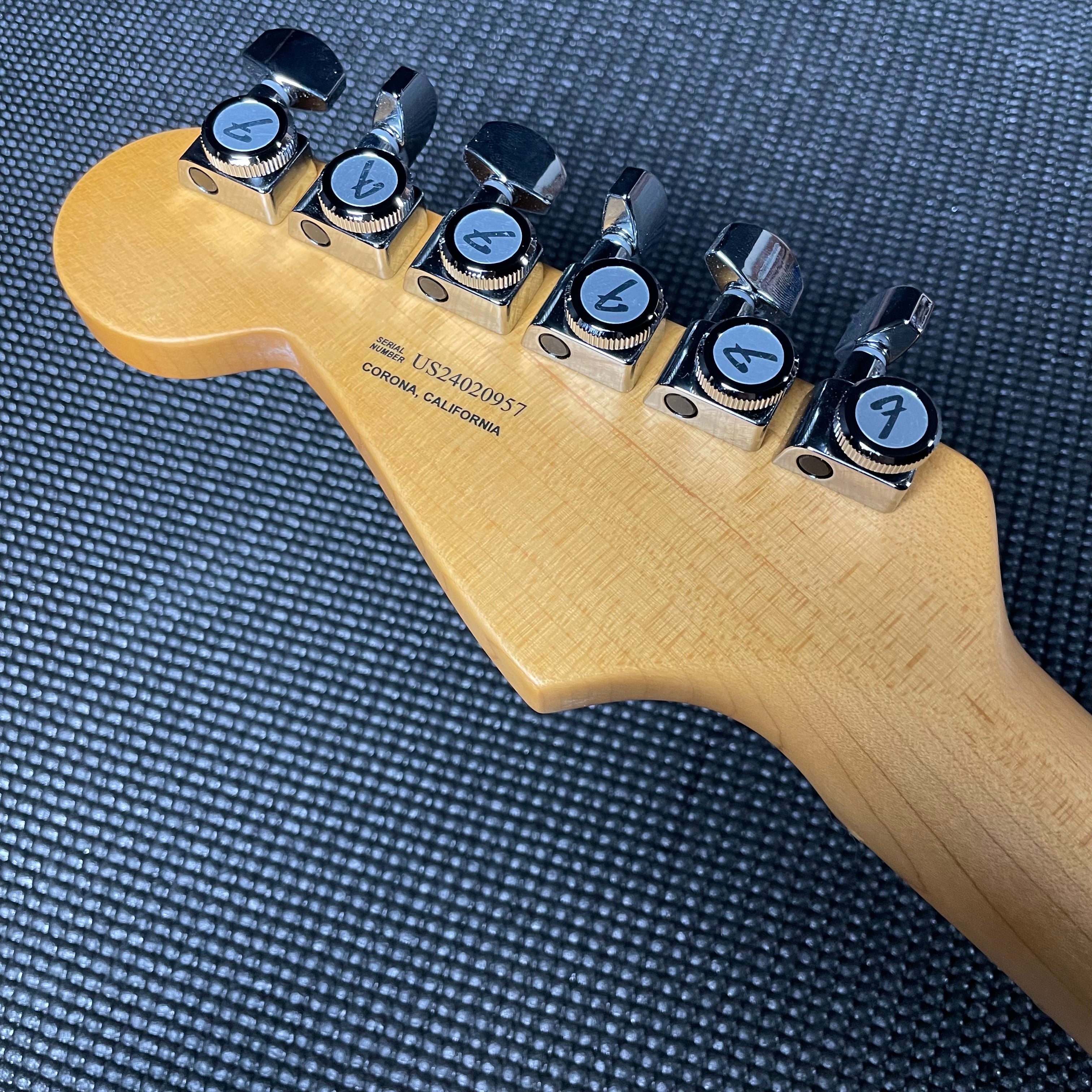 Fender American Ultra II Stratocaster, Maple - Solar Flare