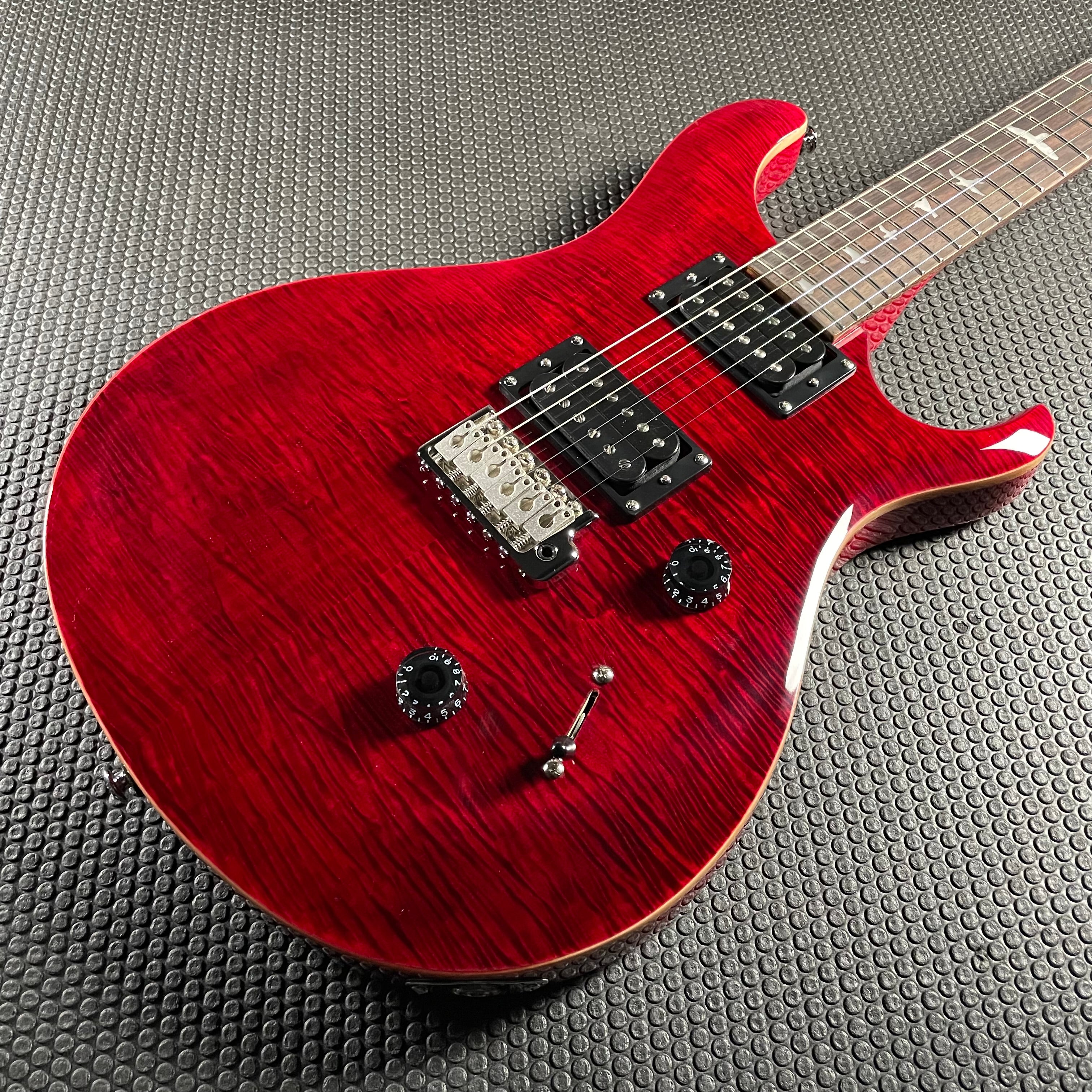 Paul Reed Smith, PRS SE Custom 24- Ruby (7lbs 14oz)