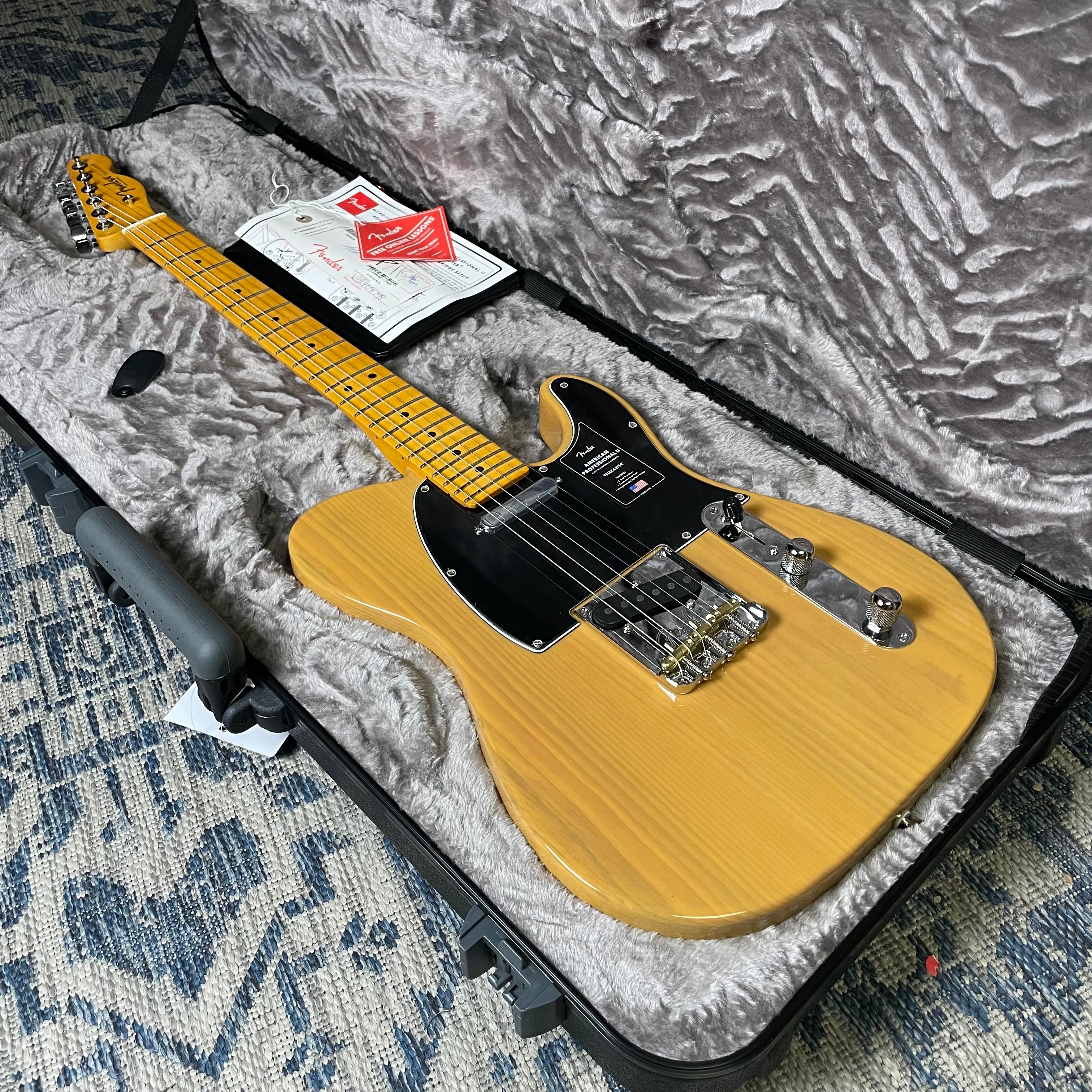 Fender American Professional II Telecaster, Maple- Butterscotch Blonde (7lbs 0oz)