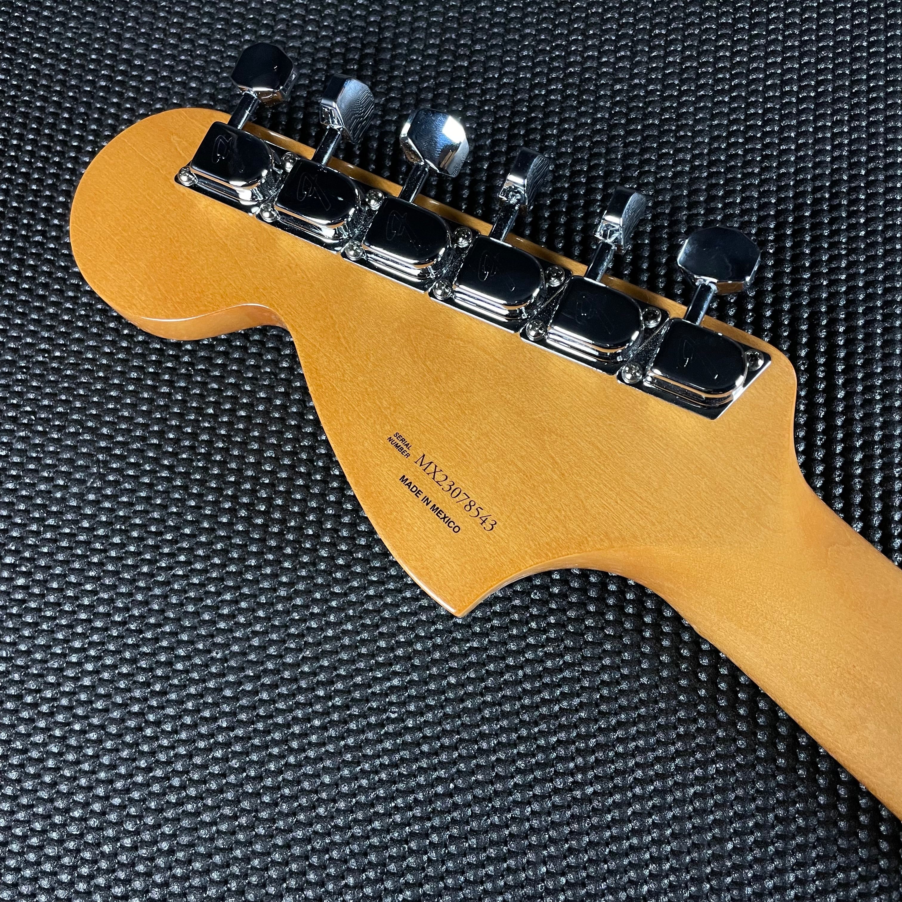 Fender Vintera II '70s Stratocaster, Maple Fingerboard- 3-Color Sunburst (MX23078543) - Metronome Music Inc.