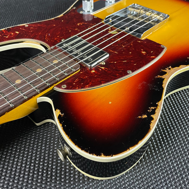 Fender Custom Shop LTD Reverse 1960 Tele Custom, Heavy Relic- 3-Color Sunburst (8lbs 1oz)