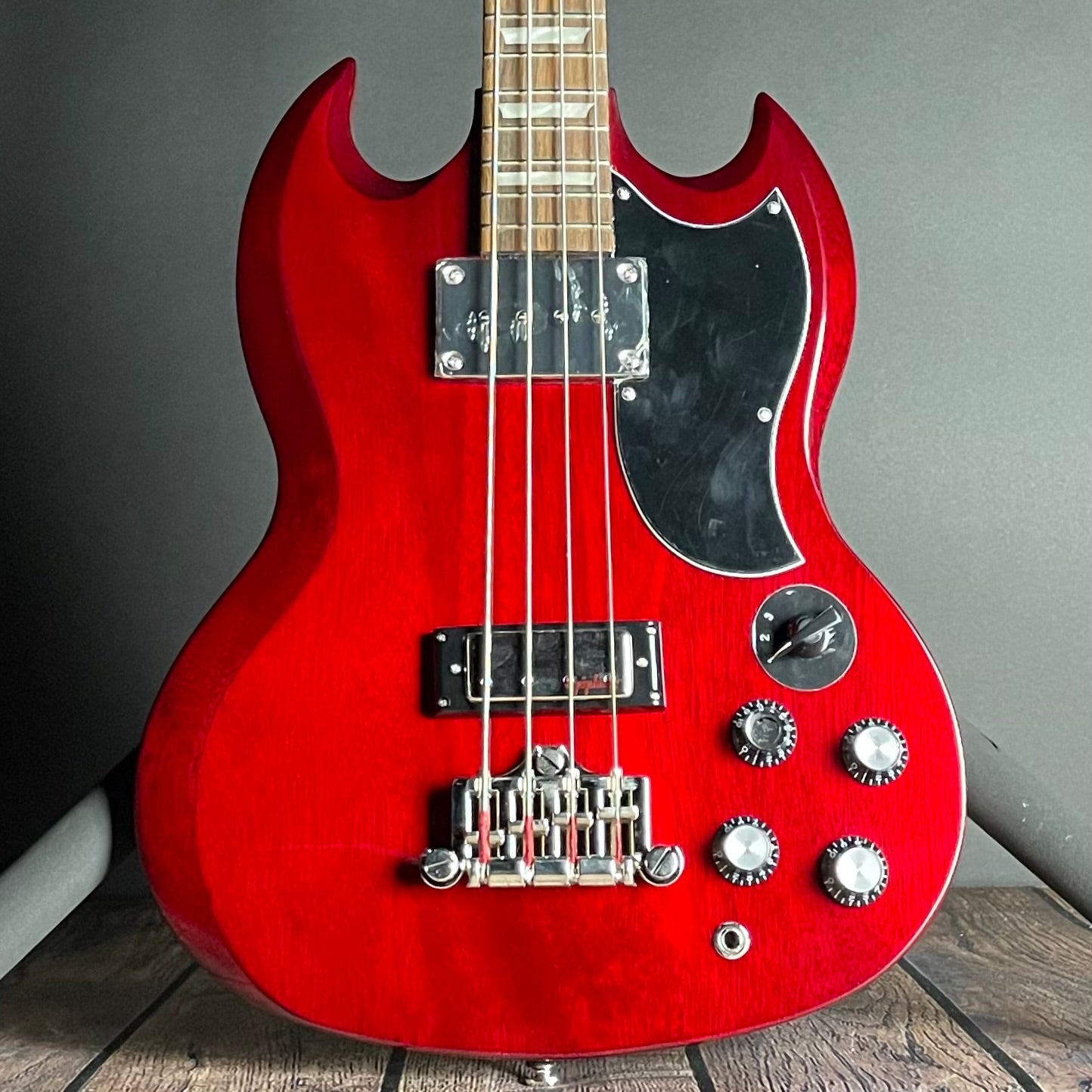 Epiphone SG EB-3 Bass- Cherry (21072353111) - Metronome Music Inc.