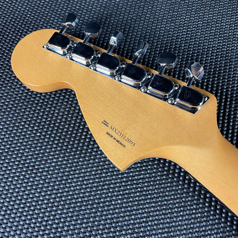 Fender Vintera II 70s Jaguar- Black (MX23112093) - Metronome Music Inc.