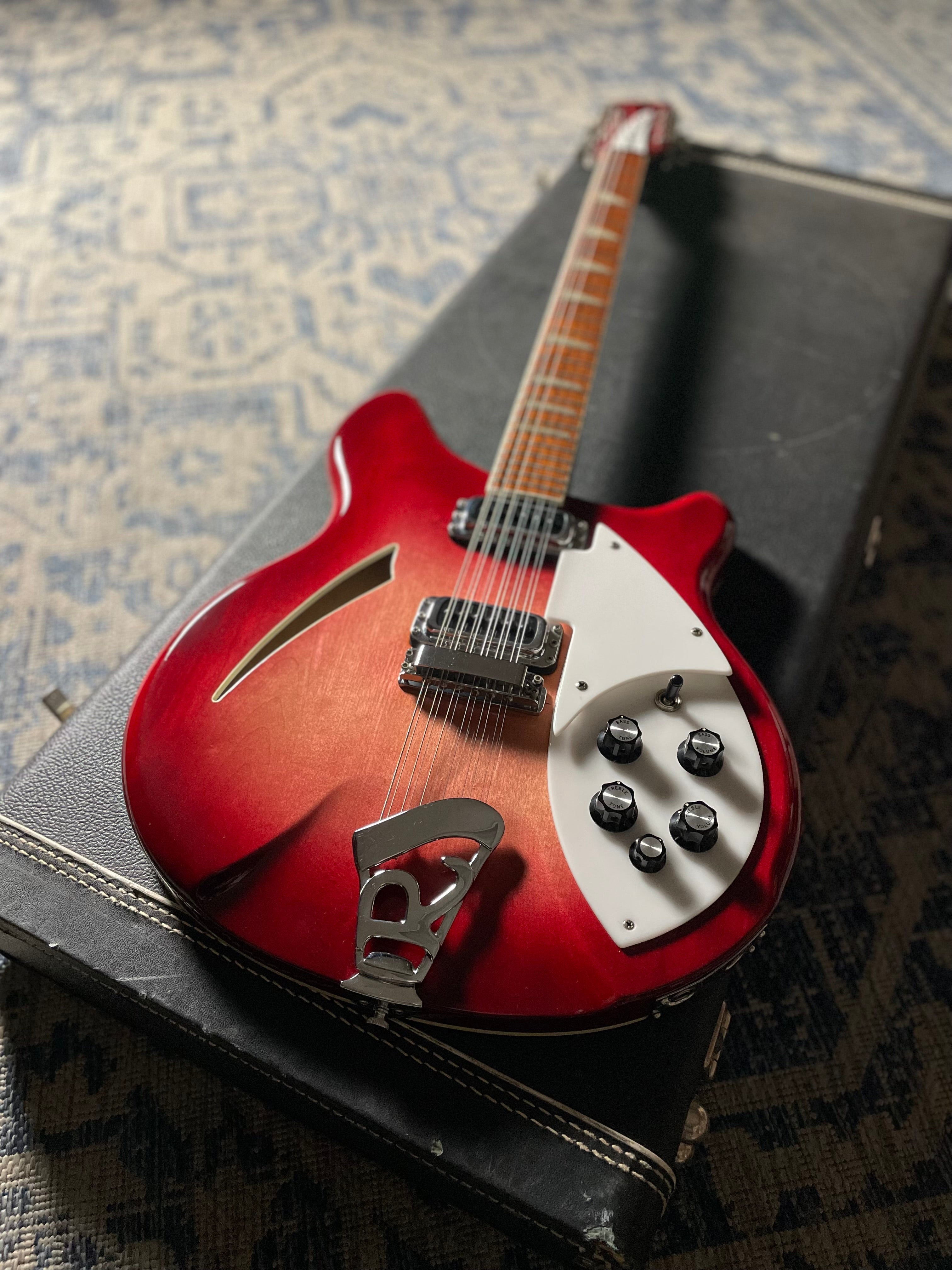 Rickenbacker 360/12 w/OHSC- Fireglo (1976)