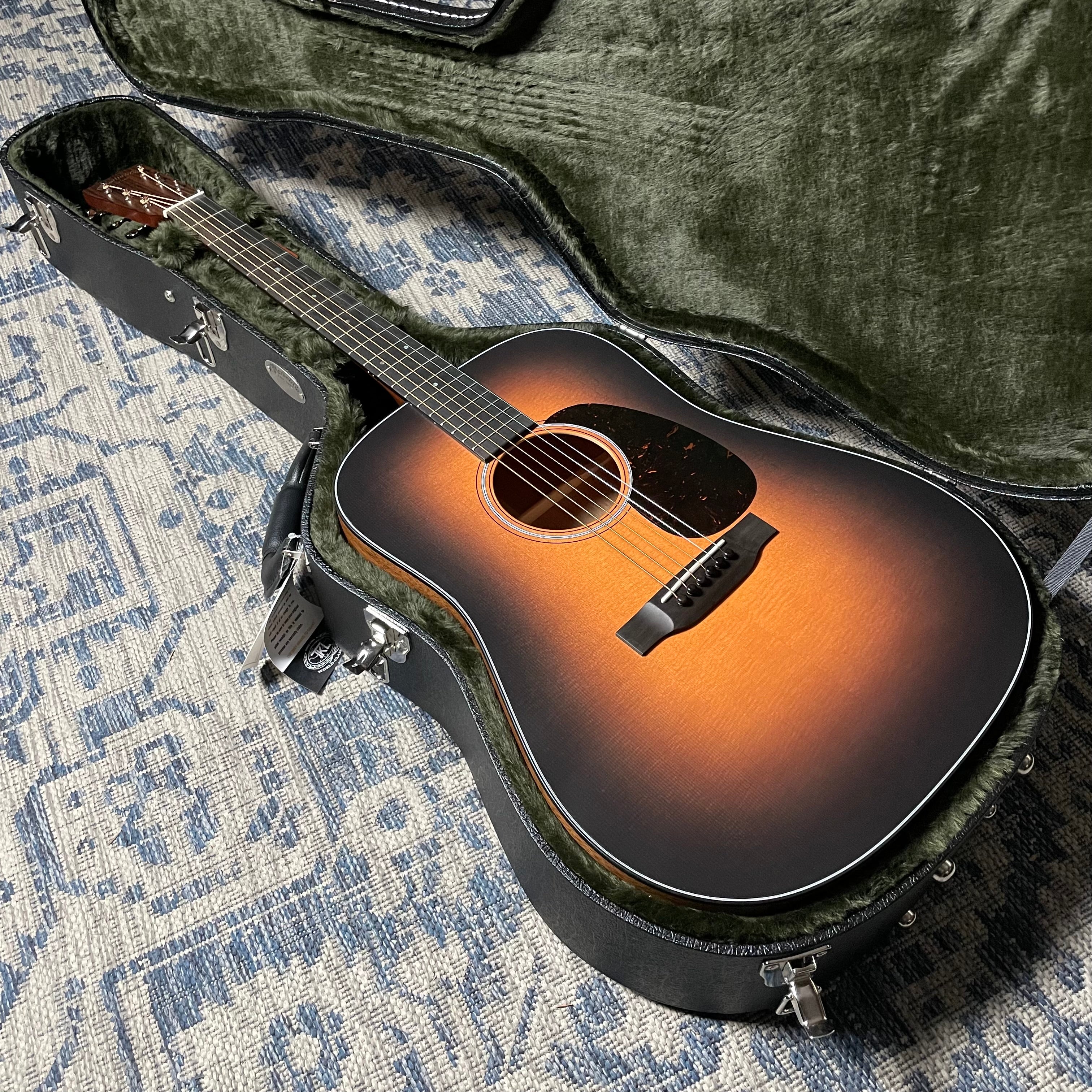 Martin Standard Series D-18 Satin w/LR Baggs Anthem, 1935 Sunburst (B-Stock)