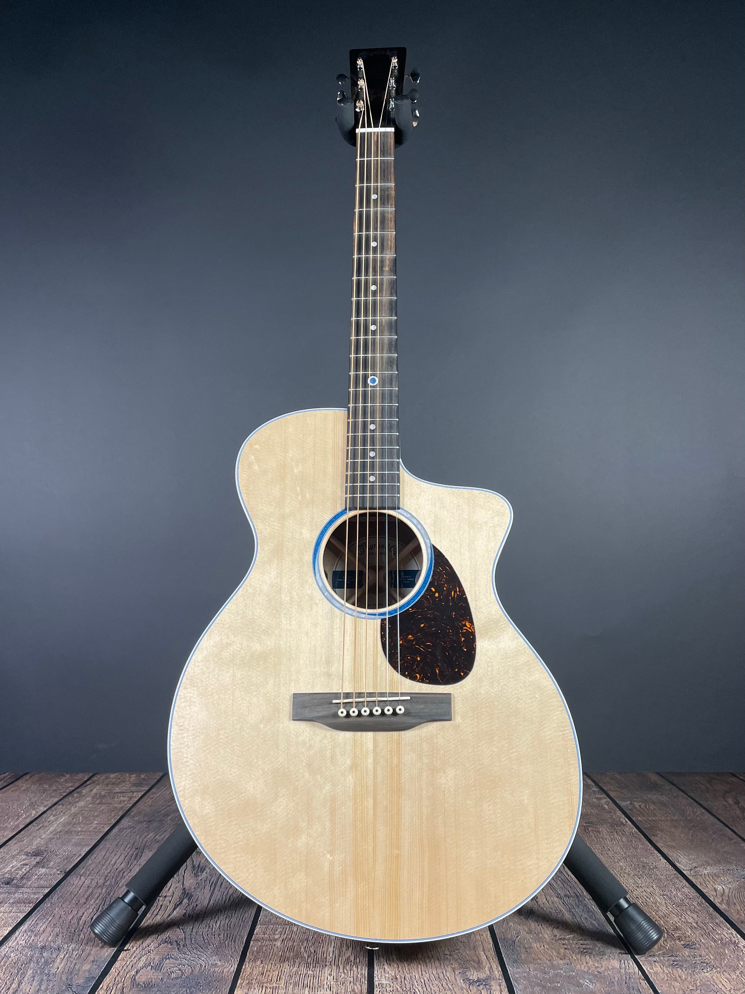 Martin Road Series SC-13E Acoustic-Electric w/Soft Case