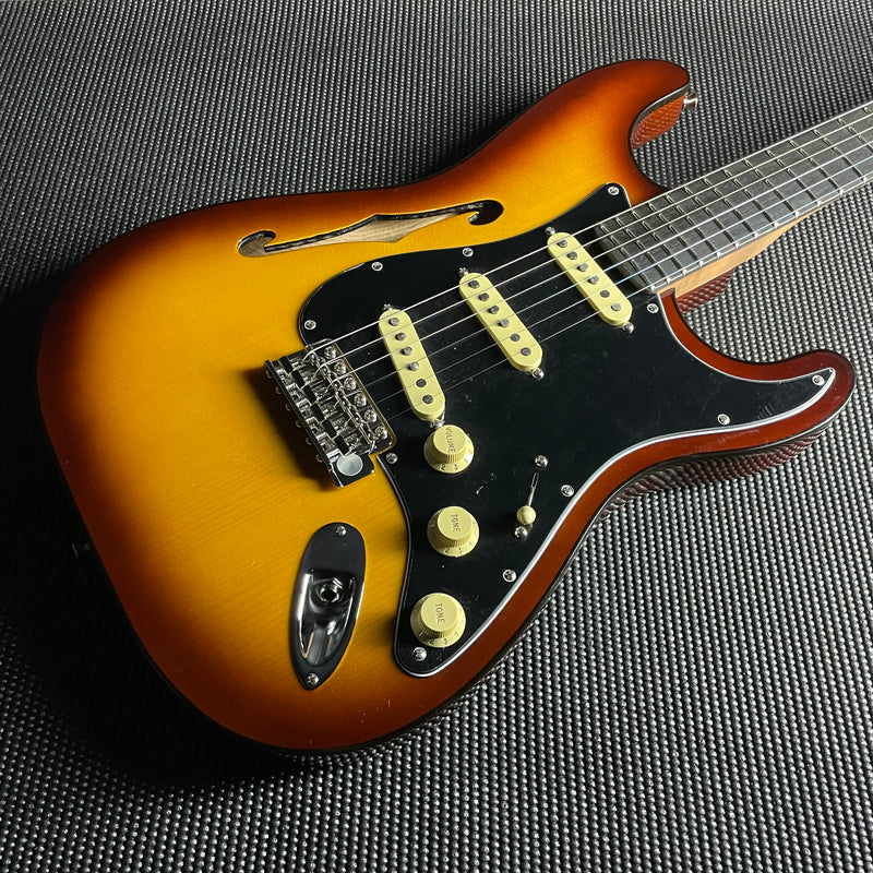 Fender Limited Edition Suona Stratocaster, Thinline, Ebony Fingerboard- Violin Burst (US23064804) - Metronome Music Inc.