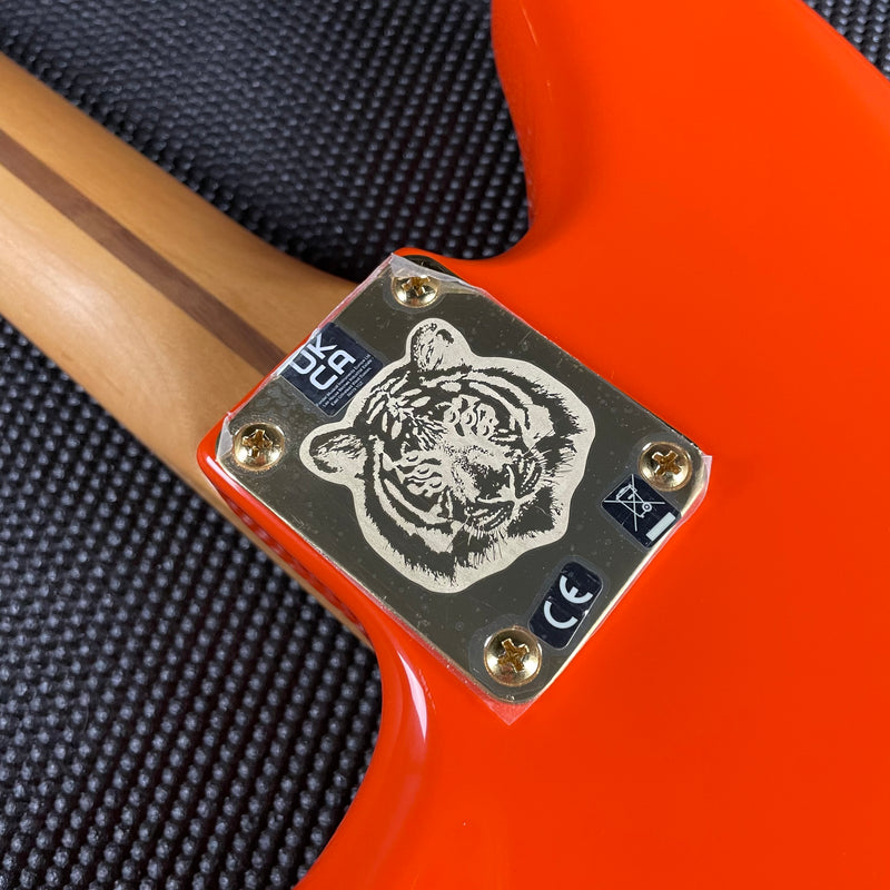 Fender Limited Edition Mike Kerr Jaguar Bass, Rosewood Fingerboard- Tiger's Blood Orange (MX23127654)